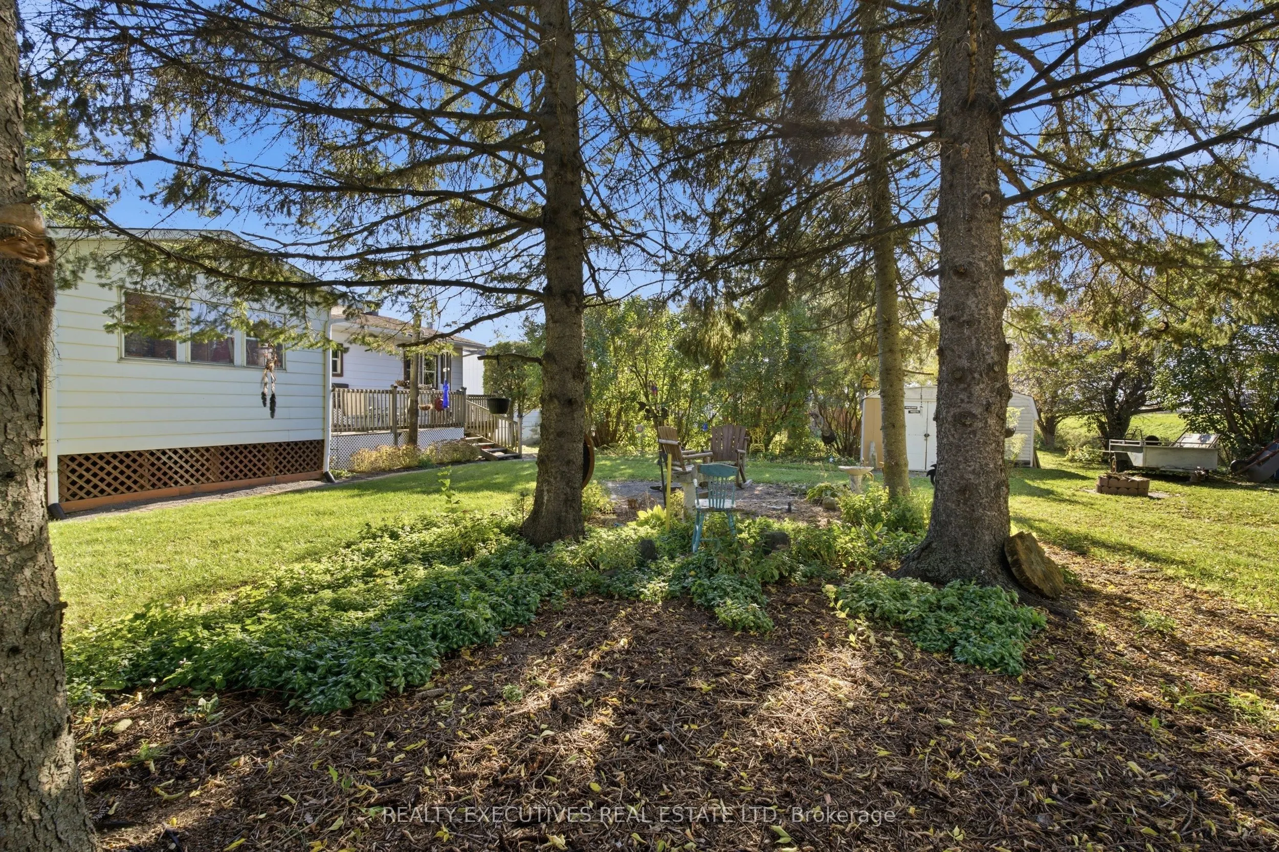 46 Chesterville Thompson Road