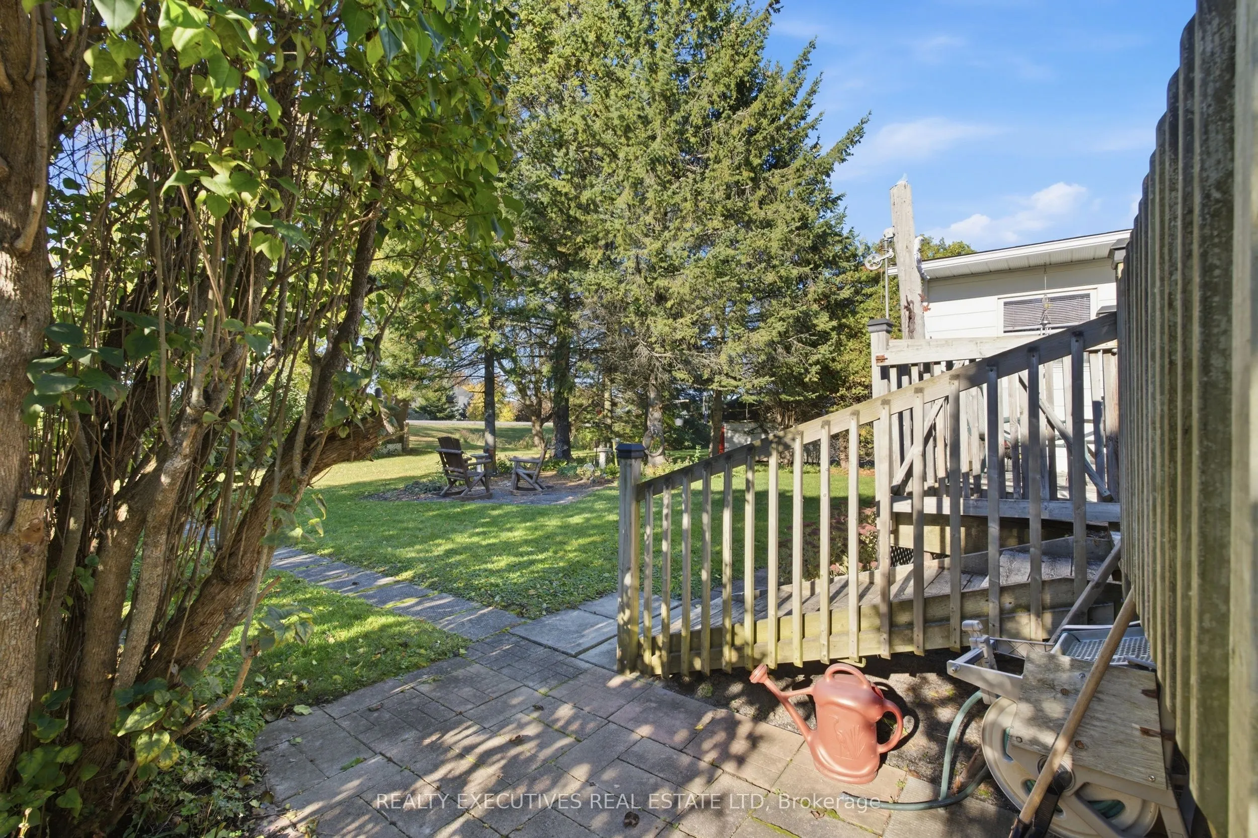 46 Chesterville Thompson Road