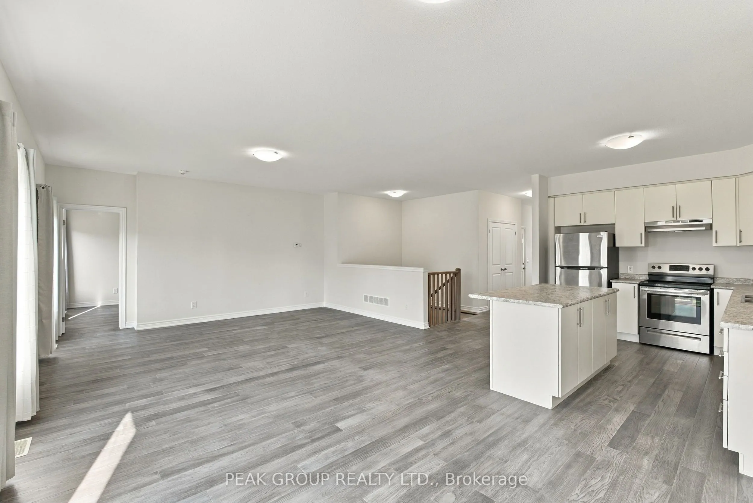 21 Barker Parkway