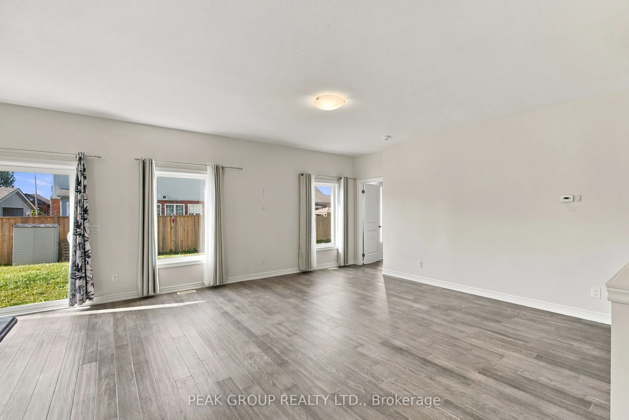 21 Barker Parkway