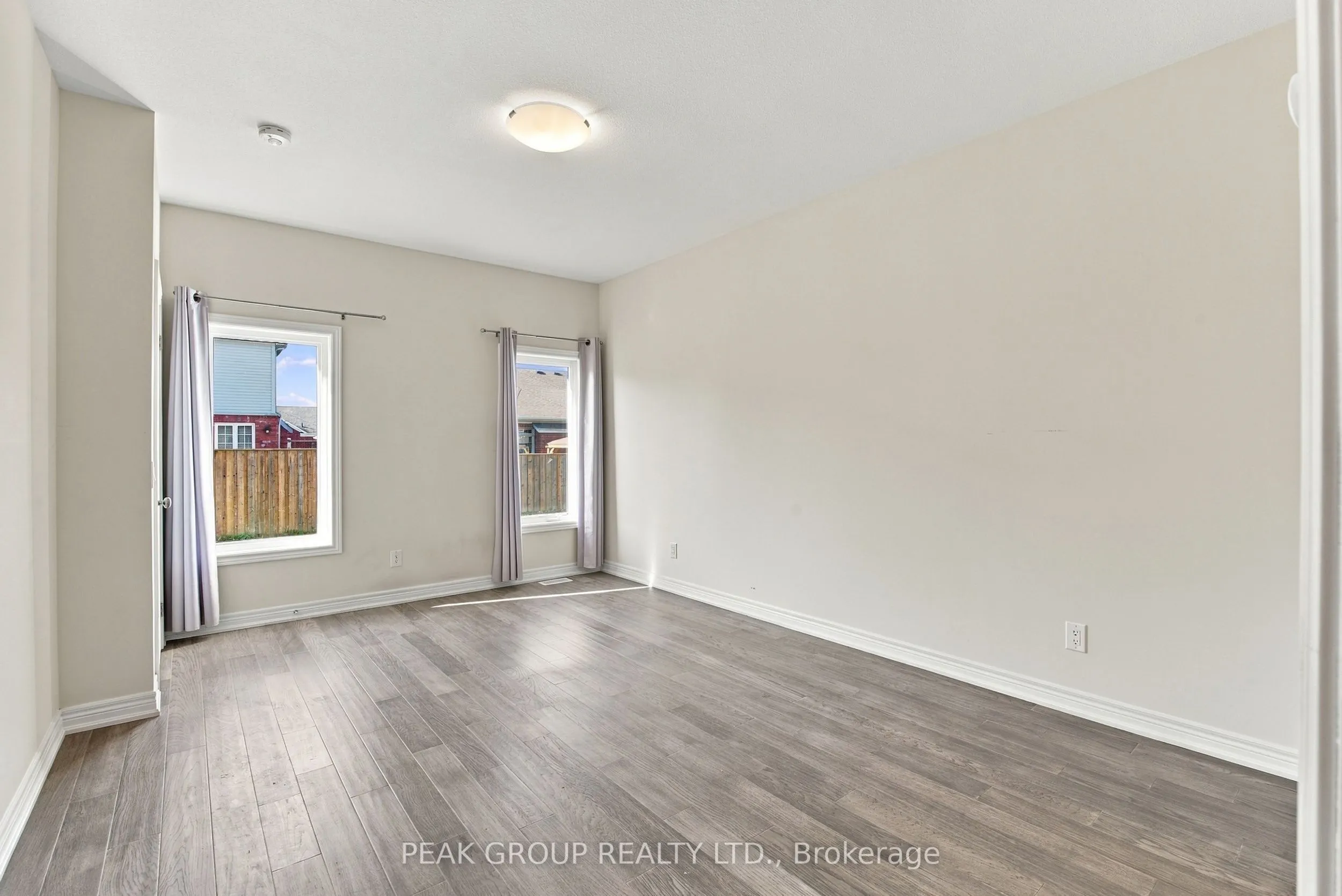 21 Barker Parkway