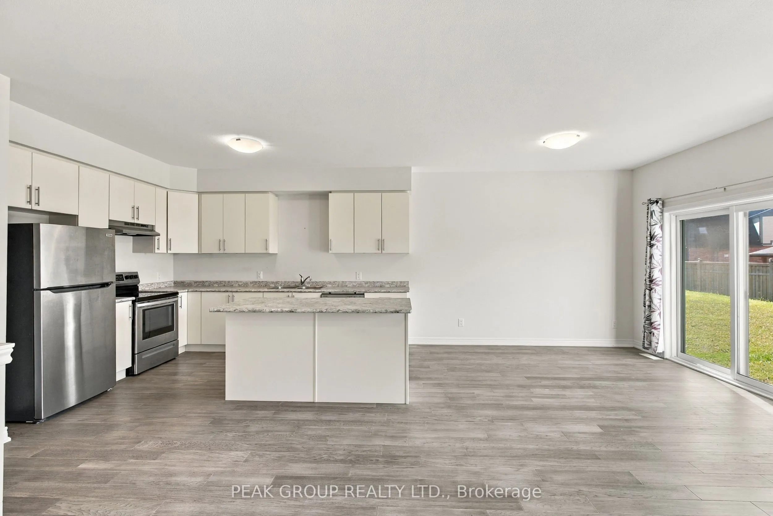 21 Barker Parkway