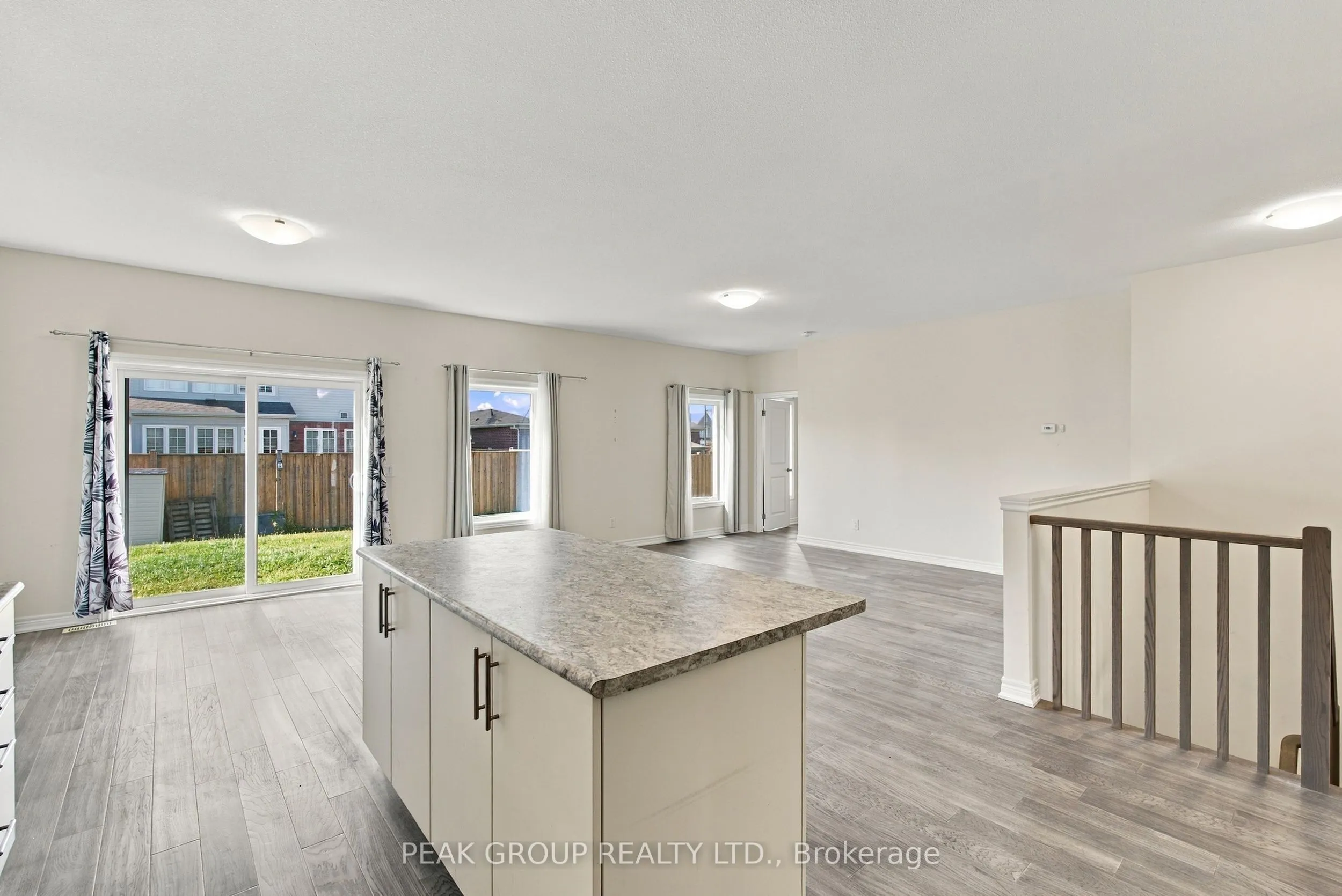 21 Barker Parkway