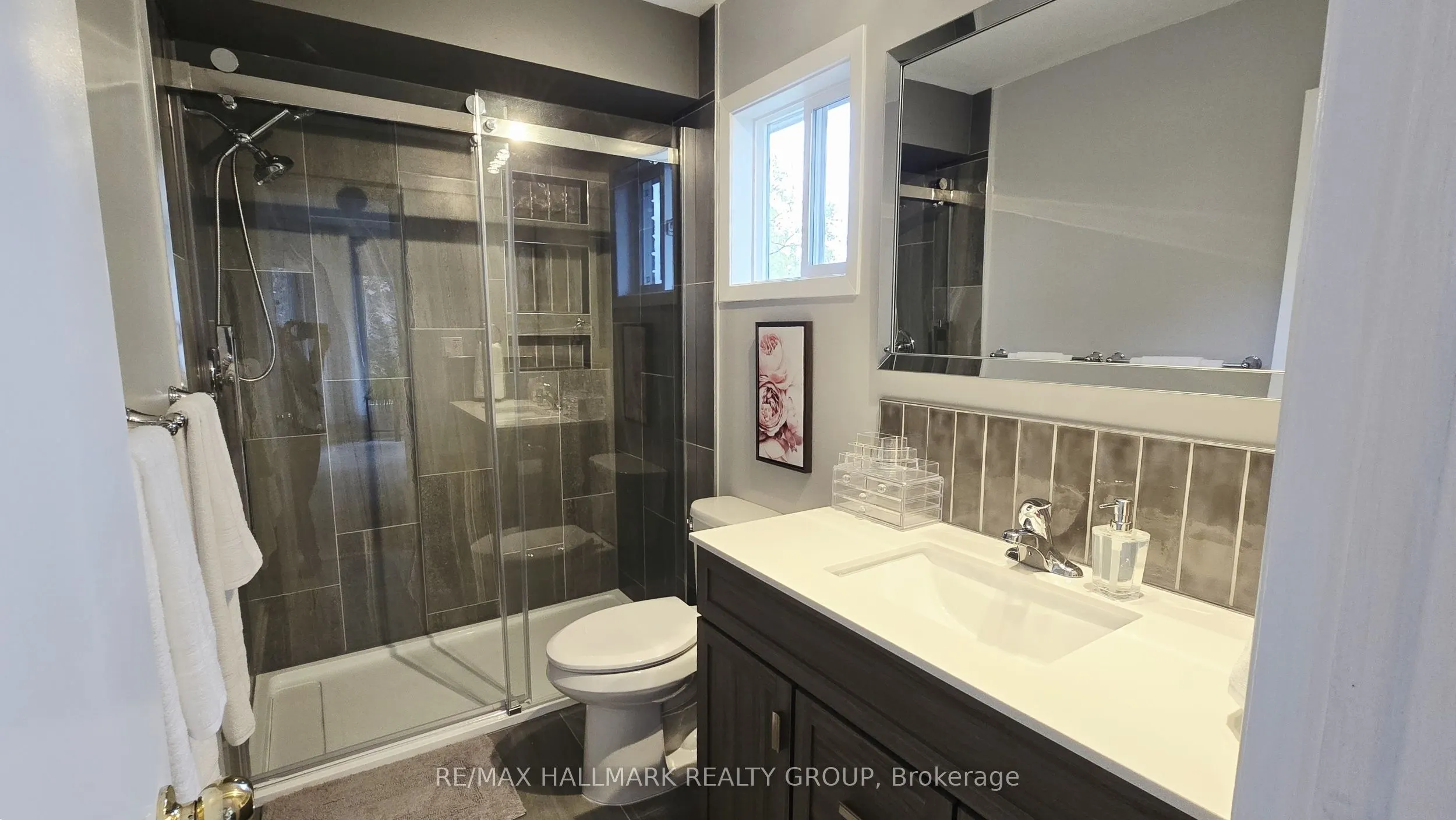 40 Huntsman Crescent