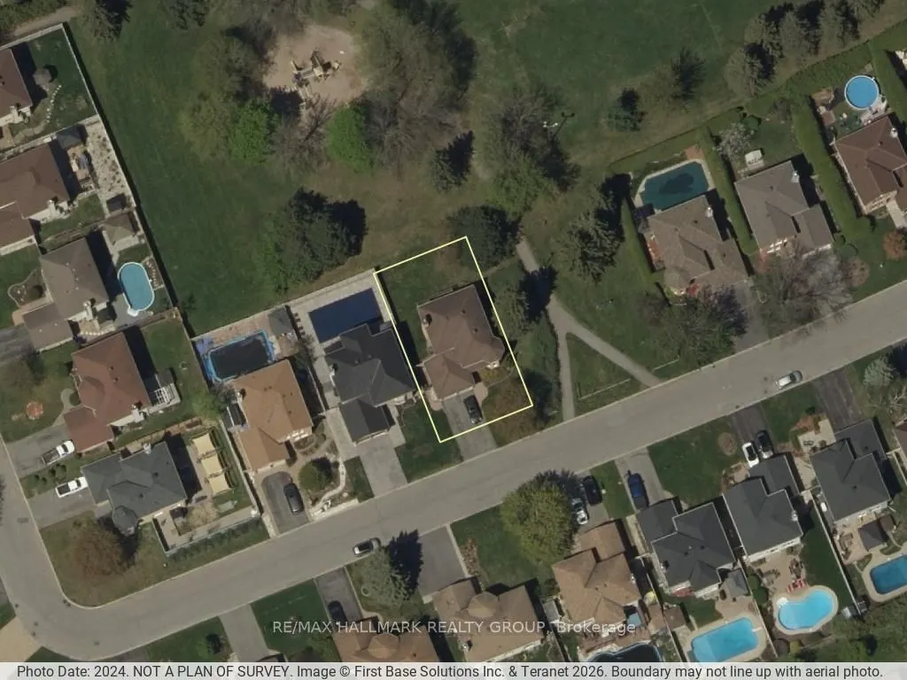 40 Huntsman Crescent