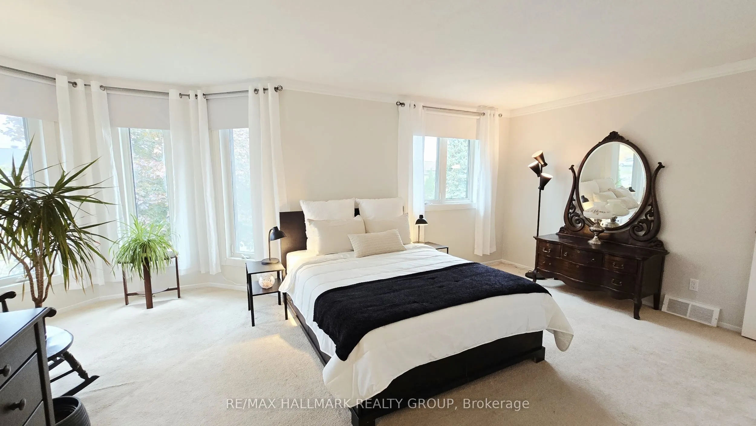 40 Huntsman Crescent