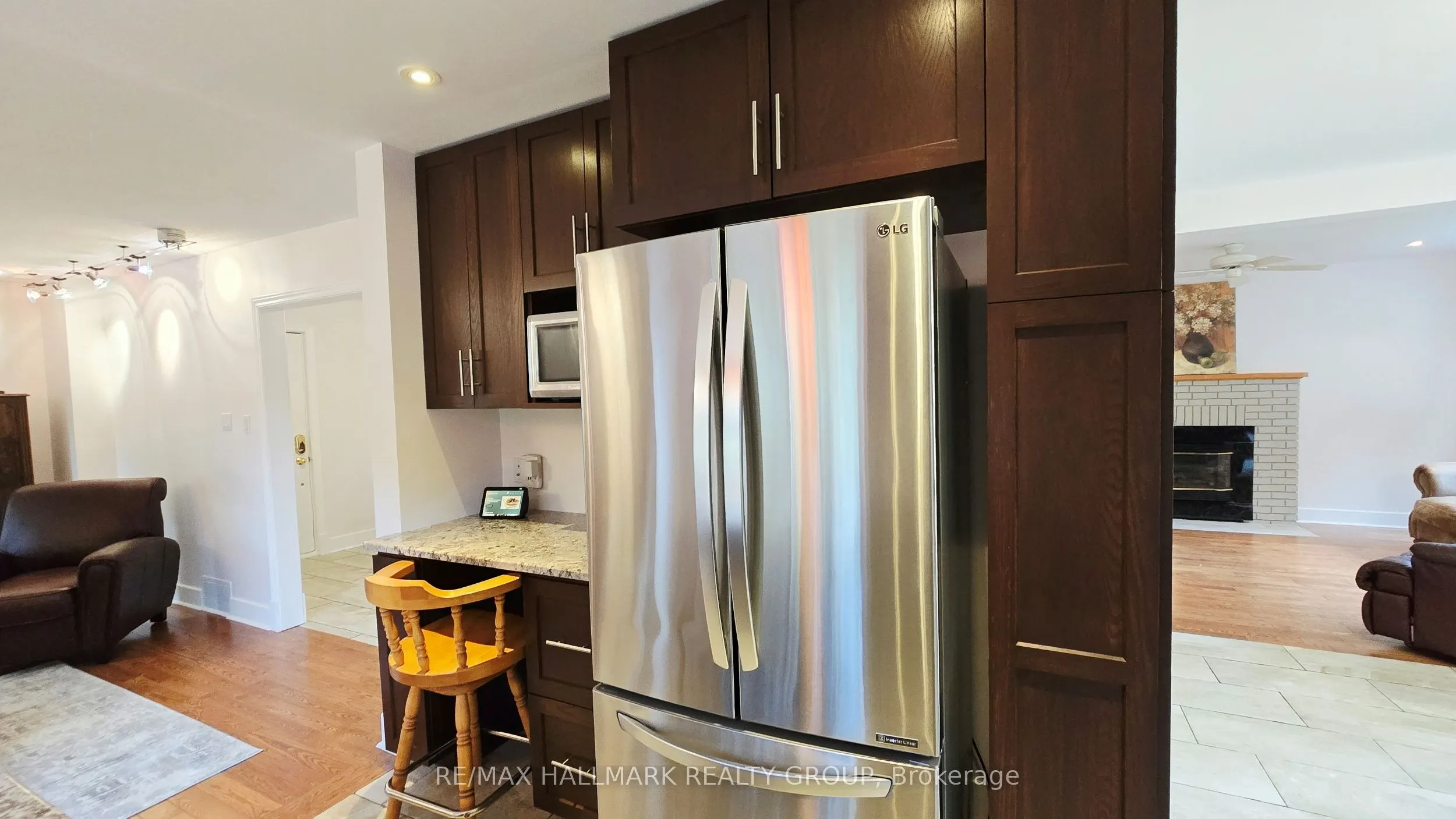 40 Huntsman Crescent