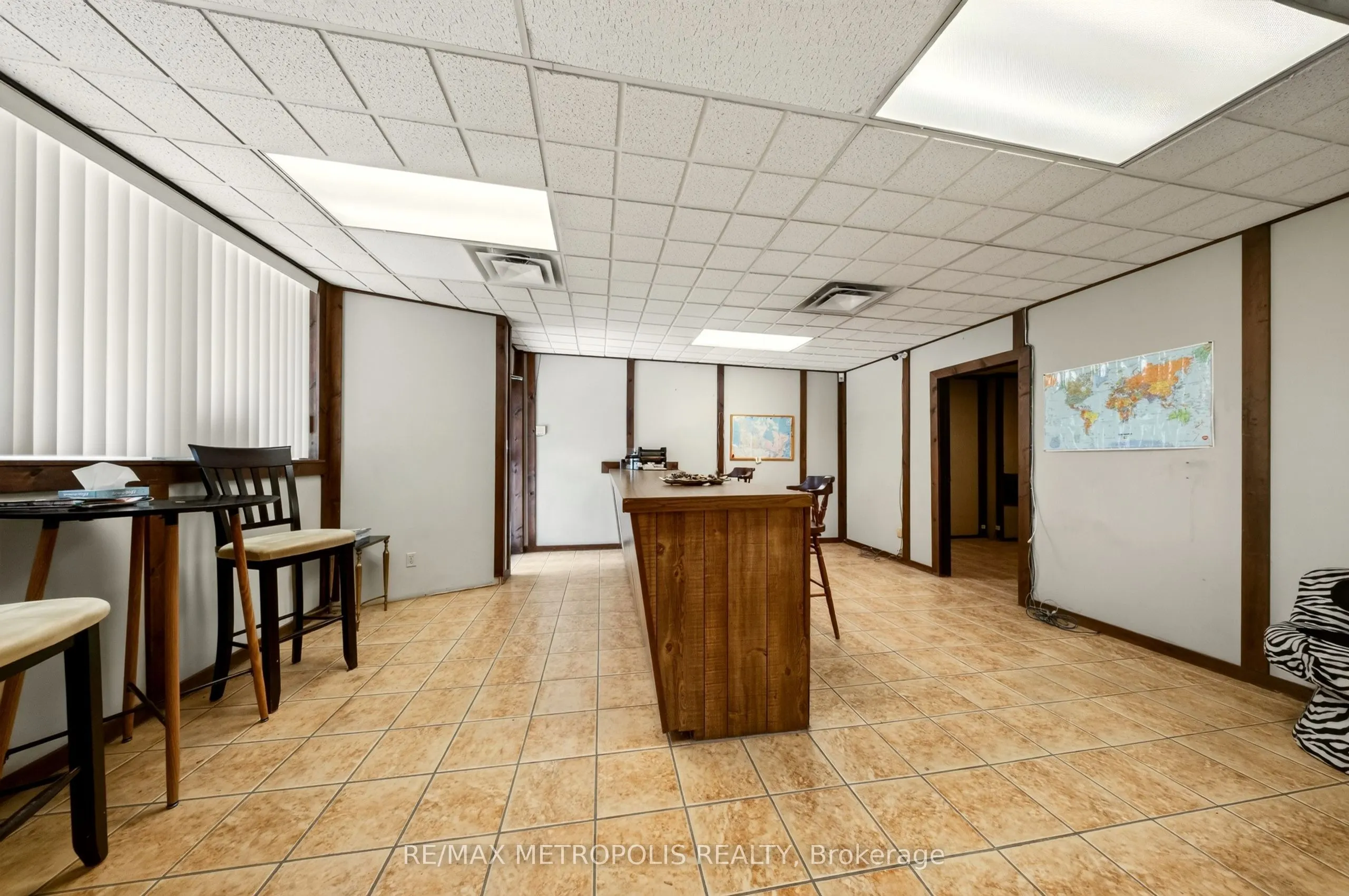 358-374 Shepherd Street W