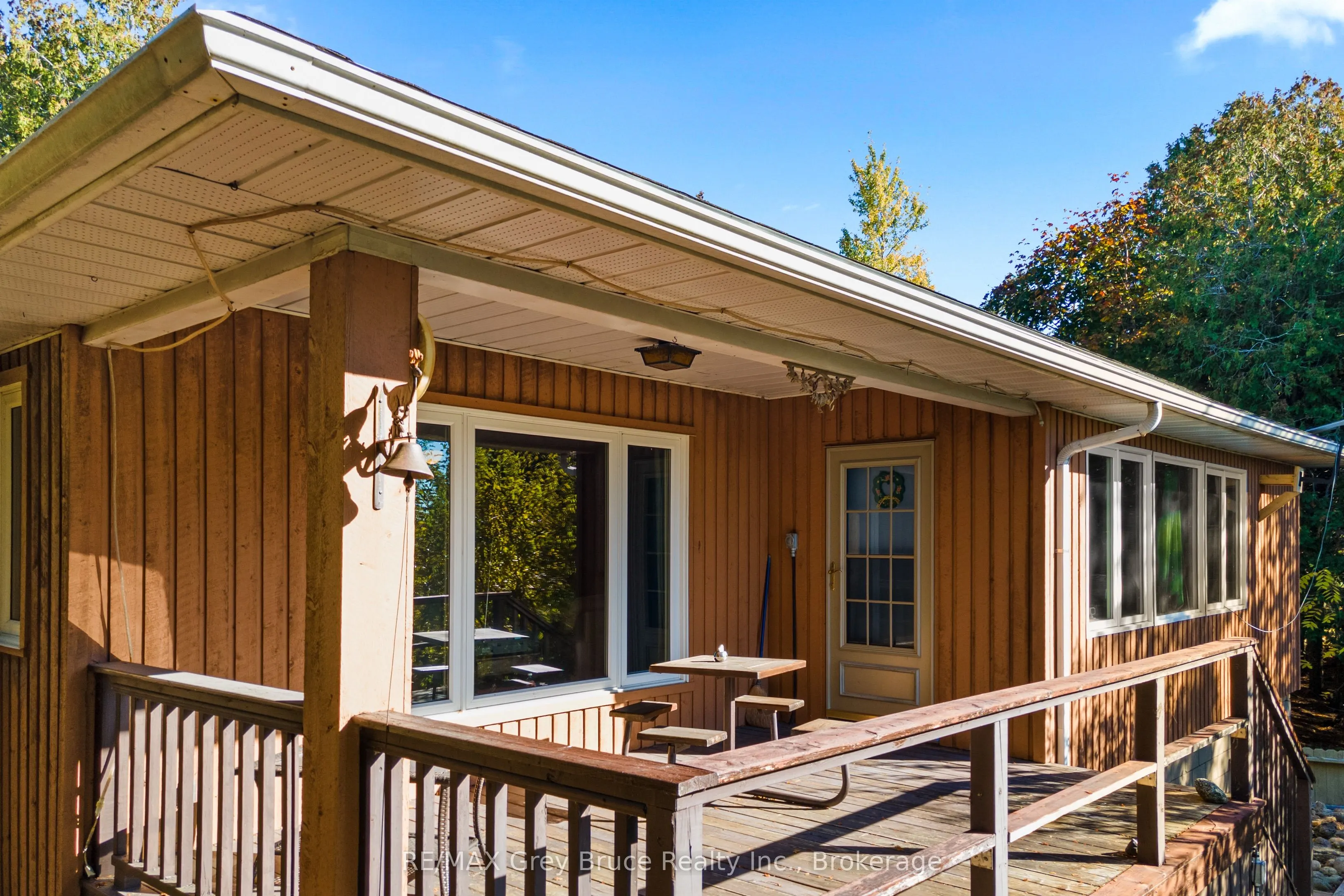 948 Dorcas Bay Road