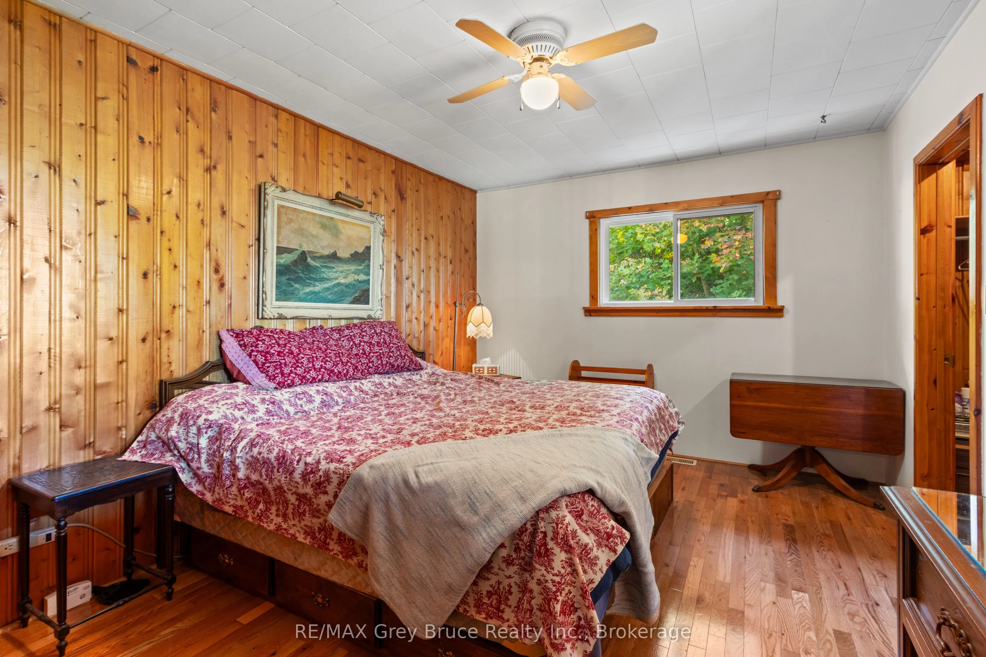 948 Dorcas Bay Road
