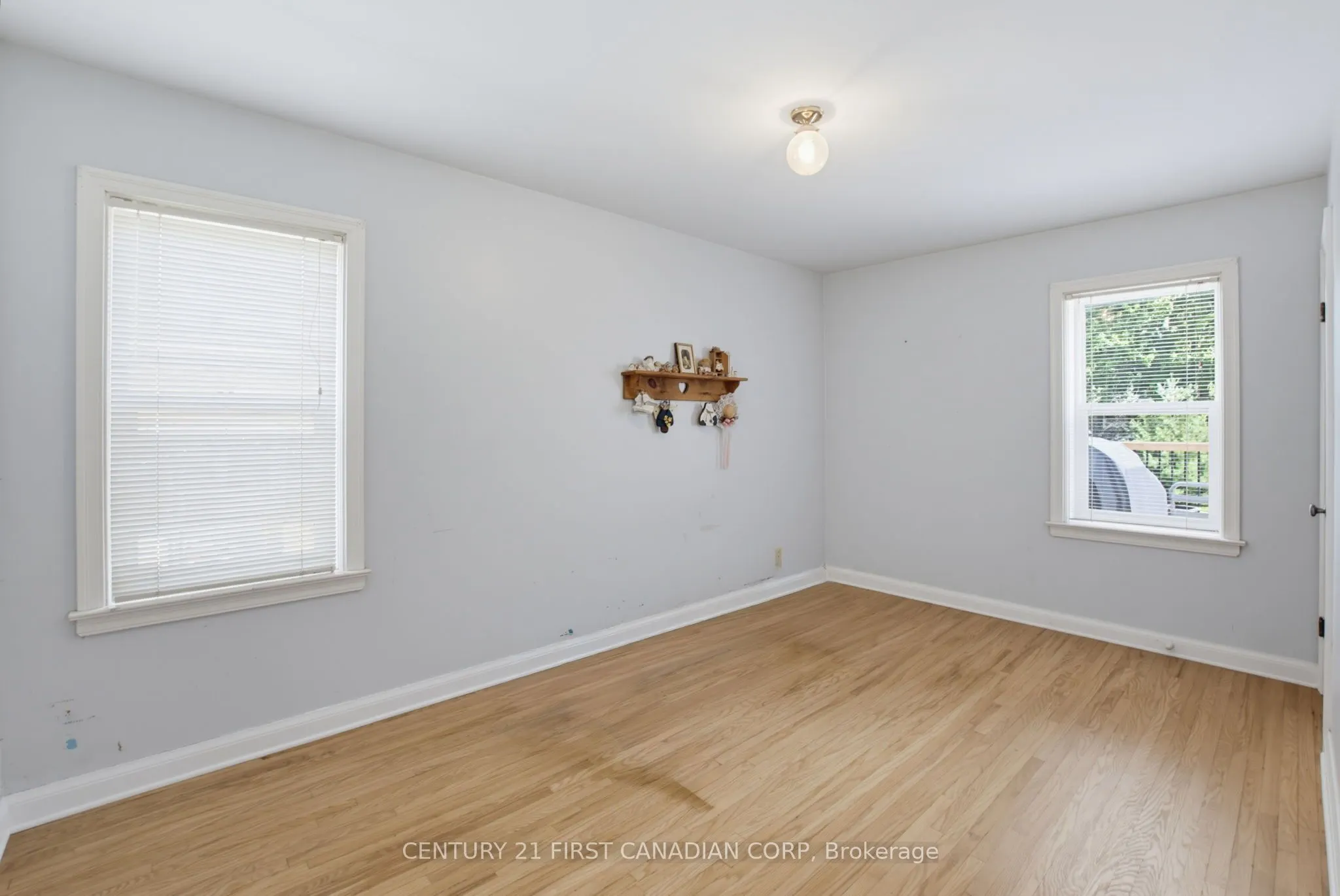 444 Forest Lawn Avenue