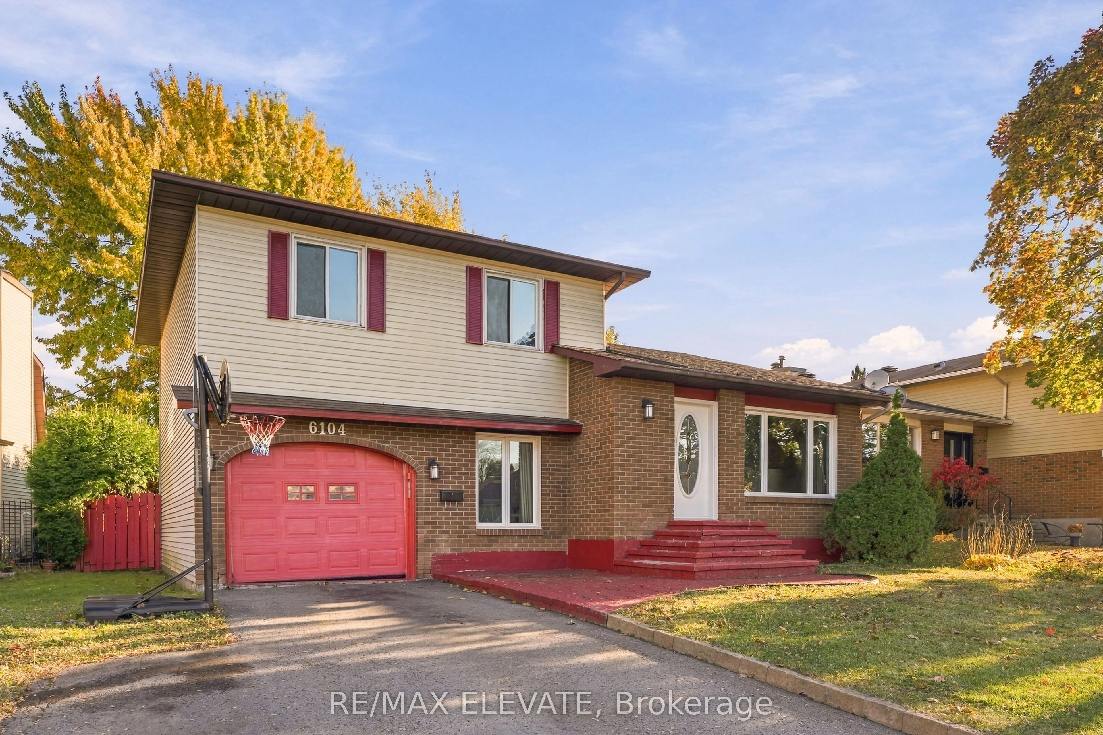6104 Vineyard Drive