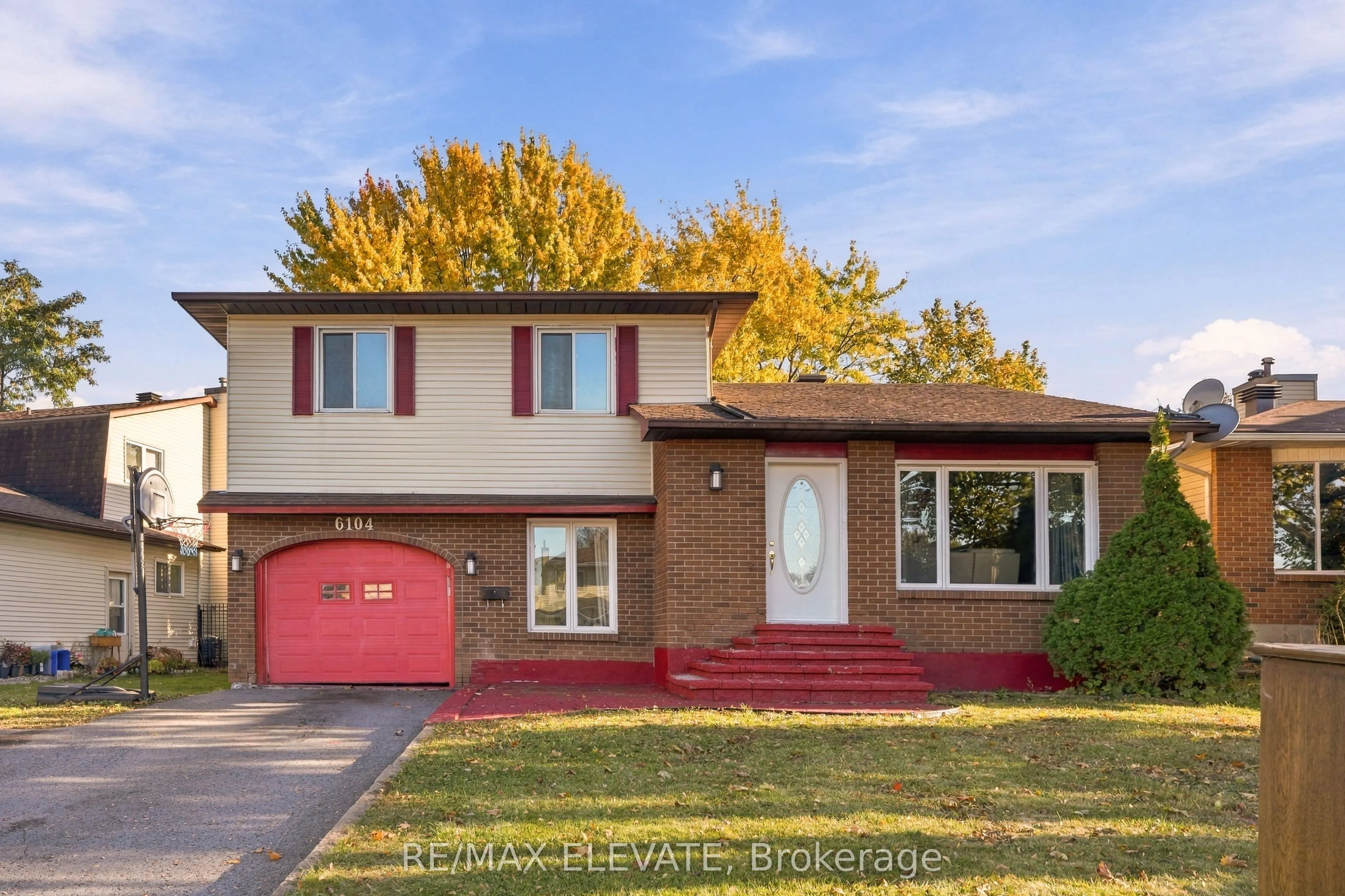 6104 Vineyard Drive