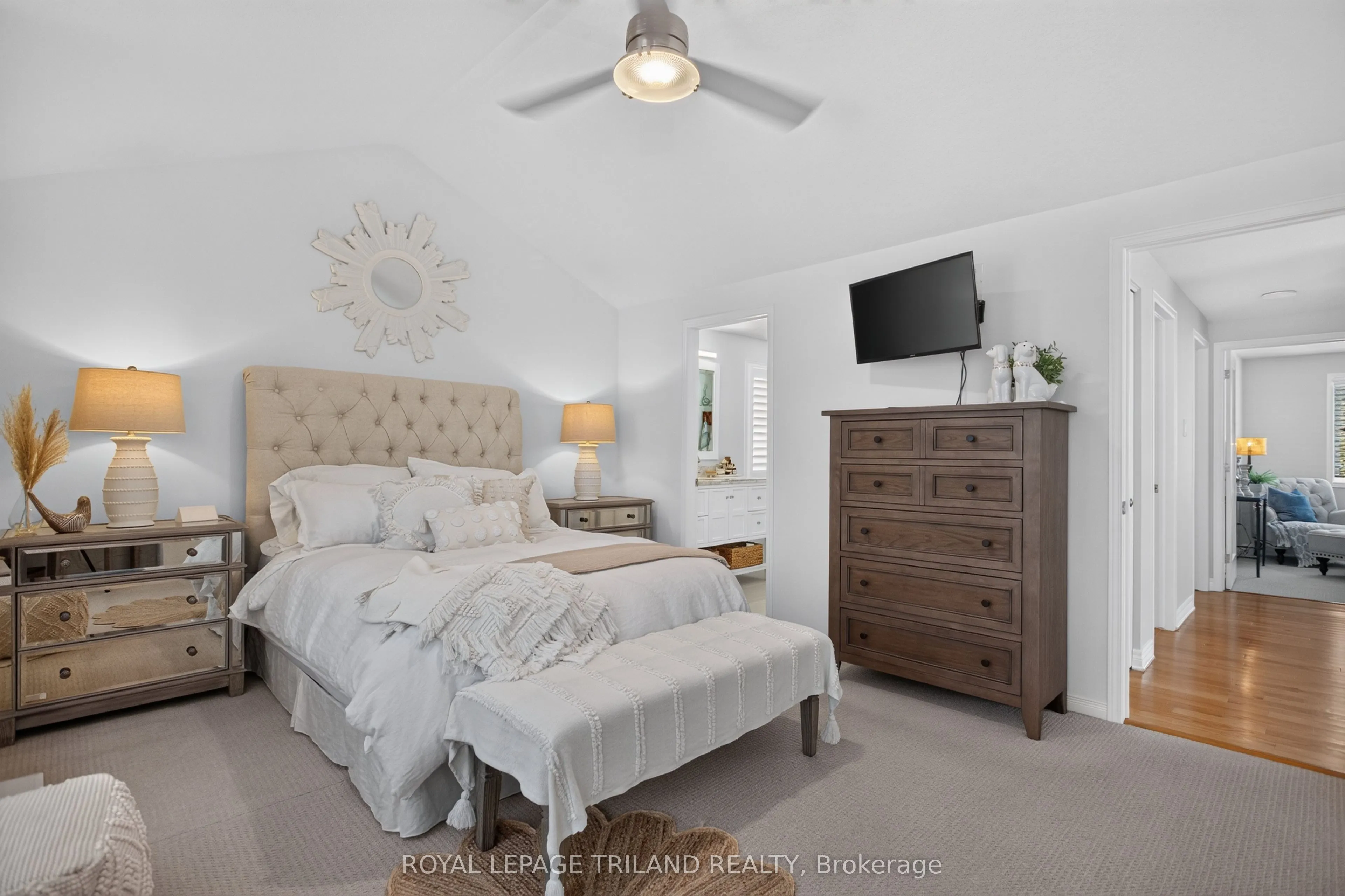 98 Rossmore Court