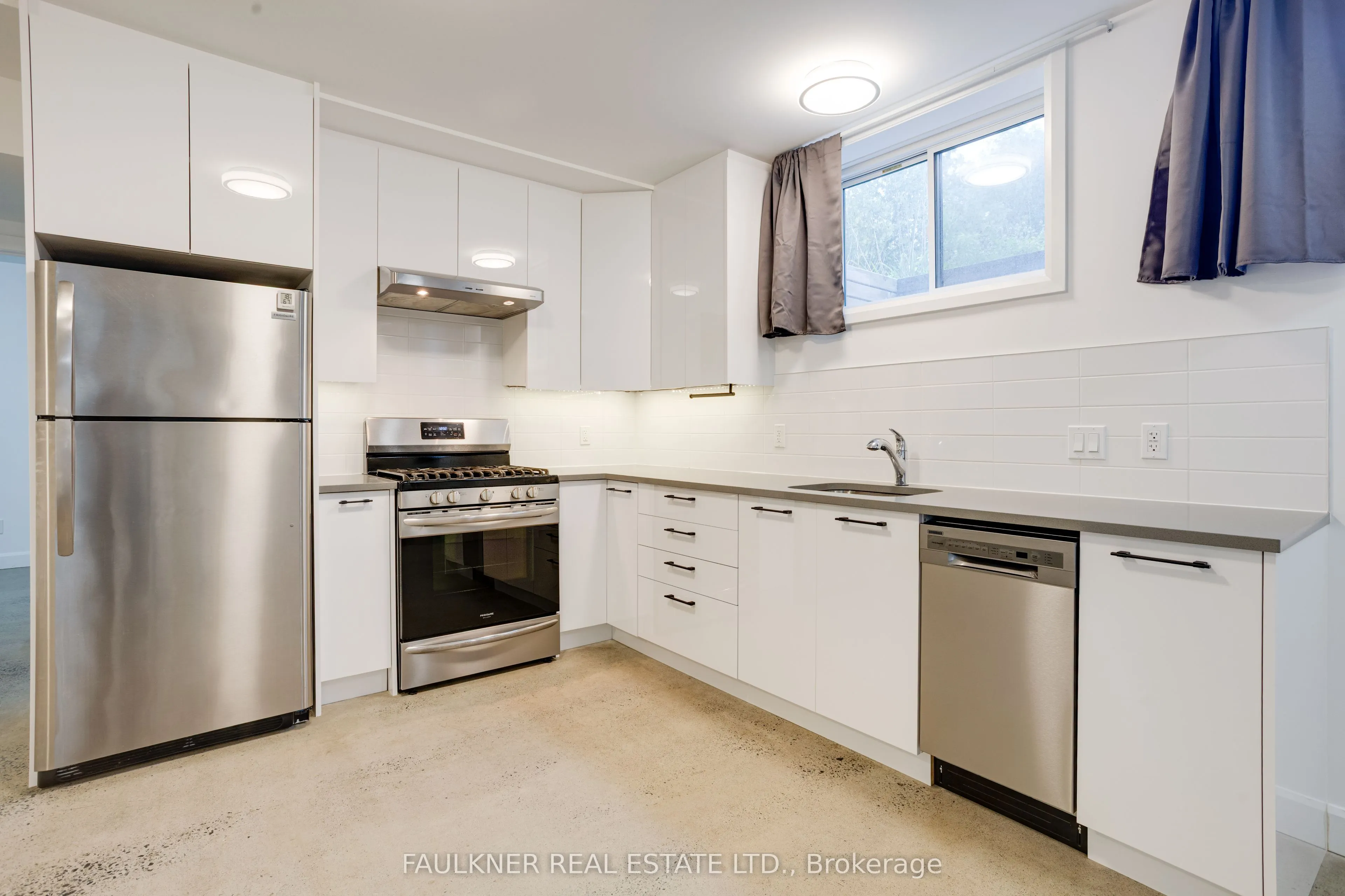 143 Columbus Avenue #B