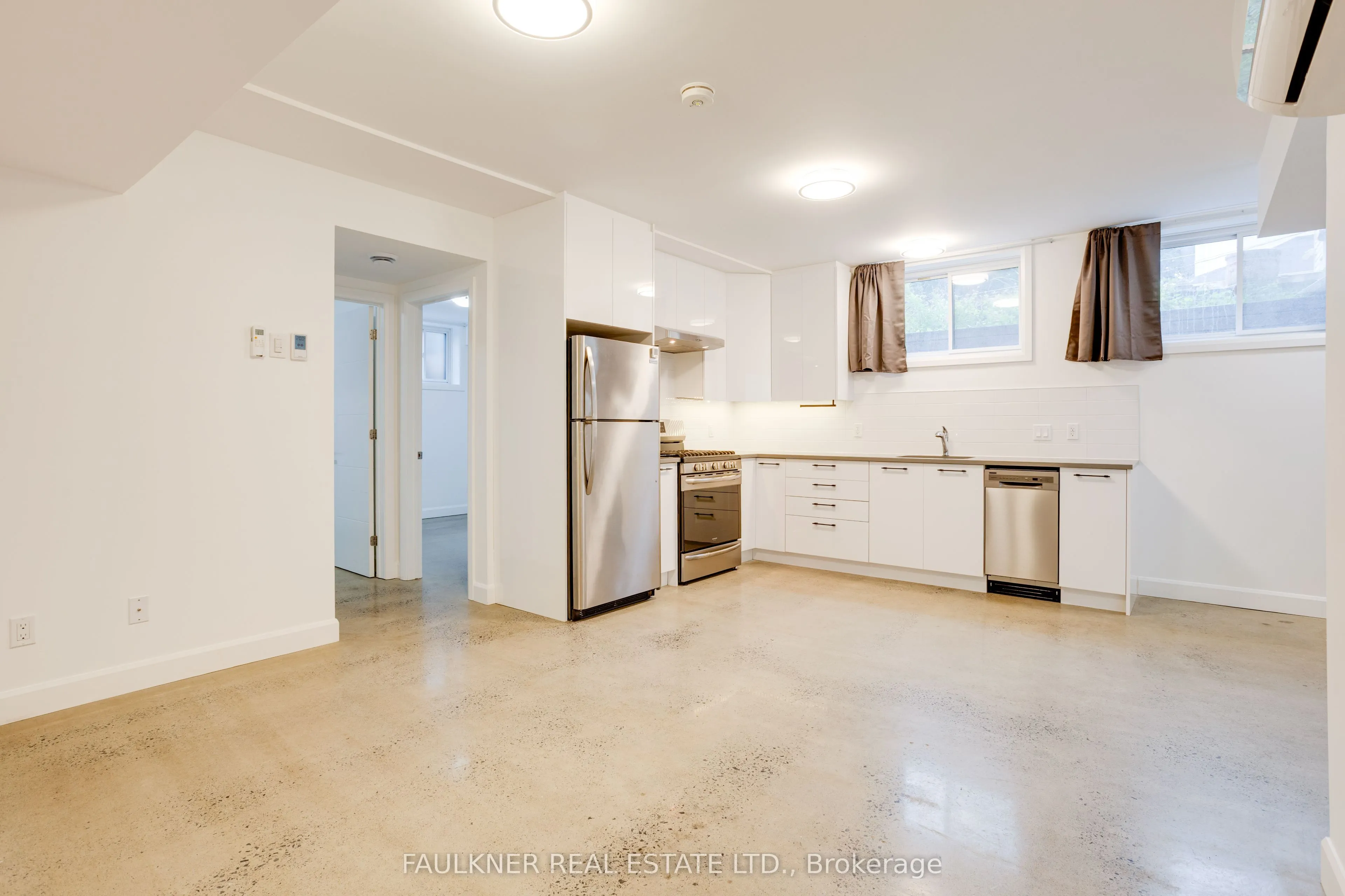 143 Columbus Avenue #B