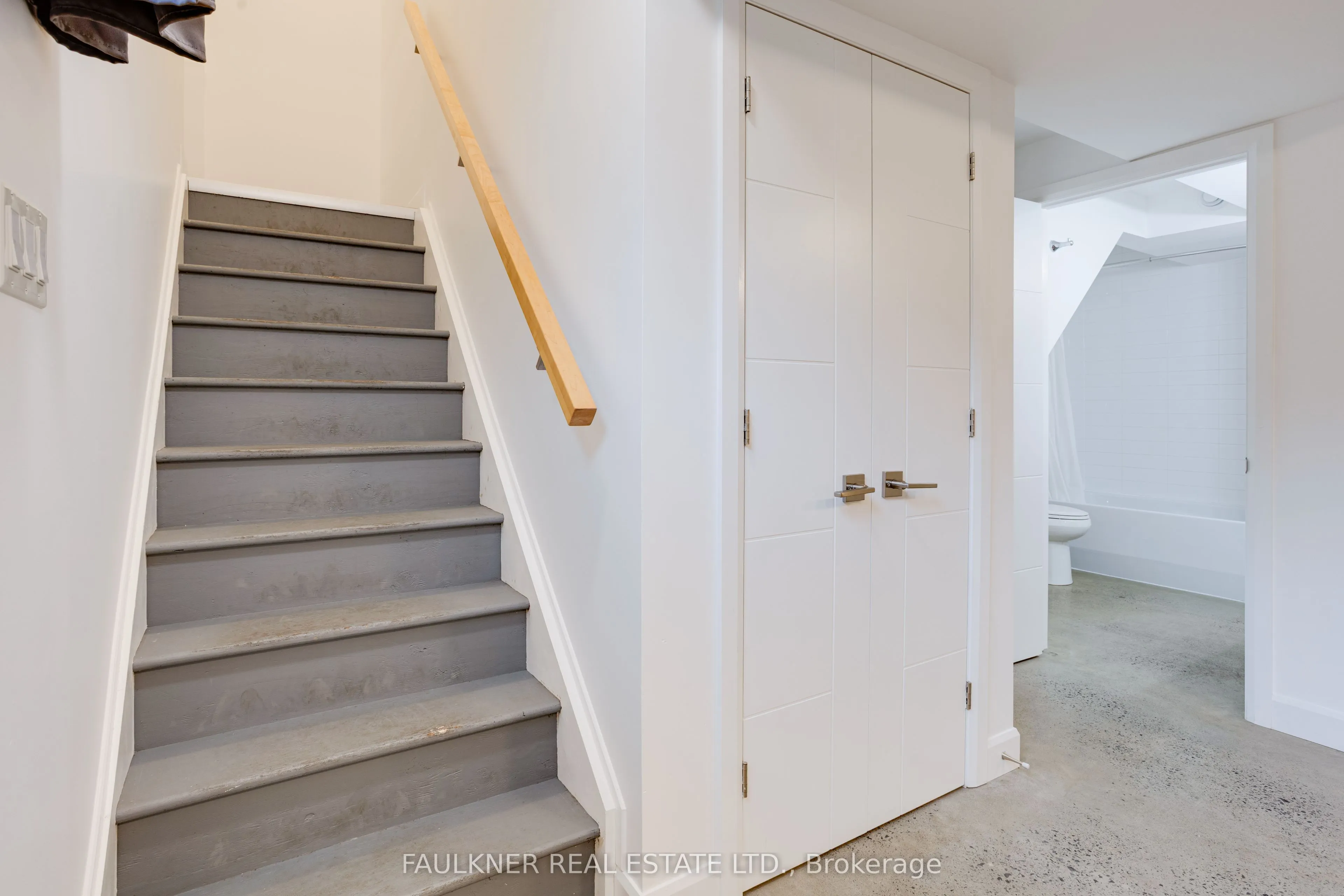 143 Columbus Avenue #B