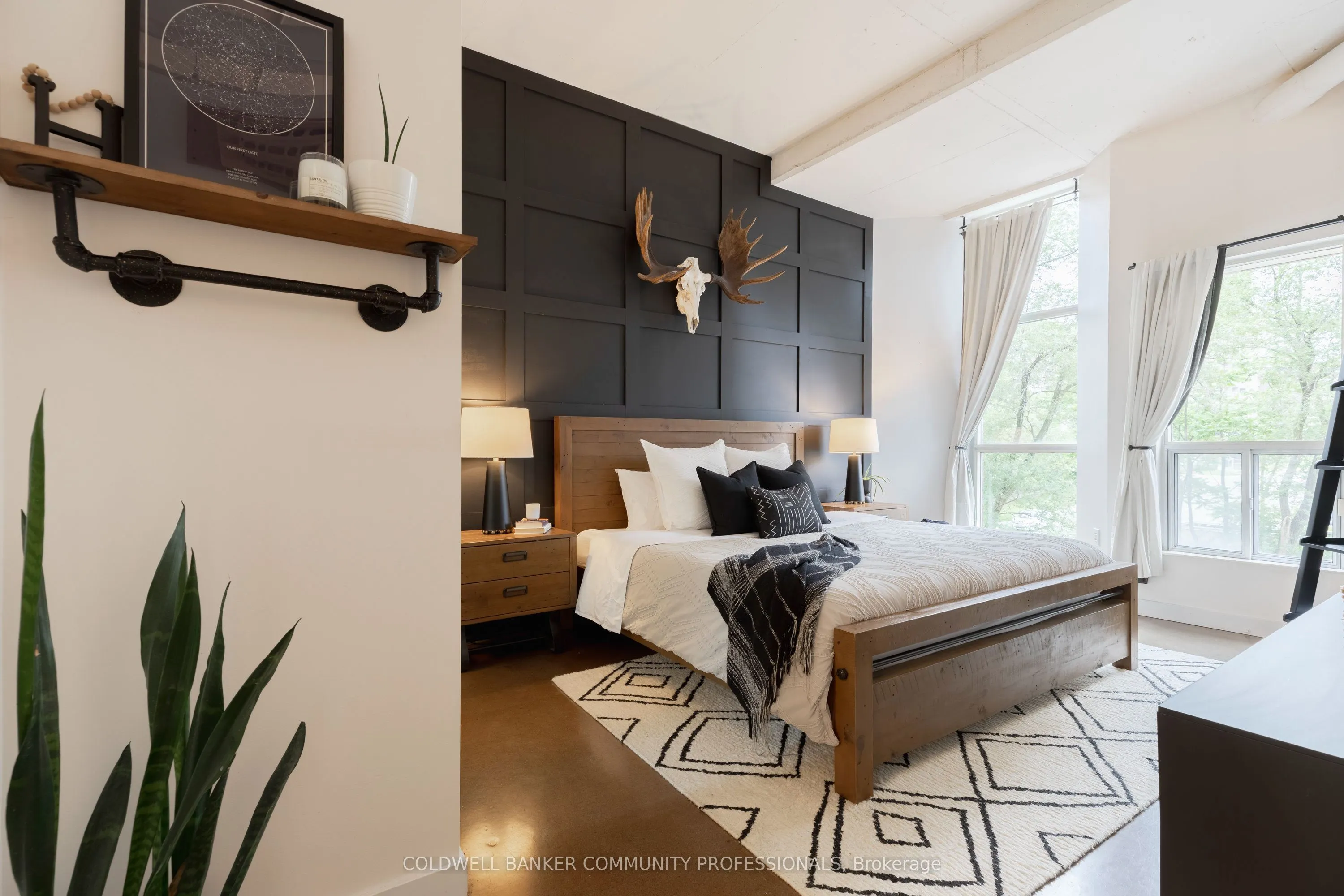 66 Bay Street S #410