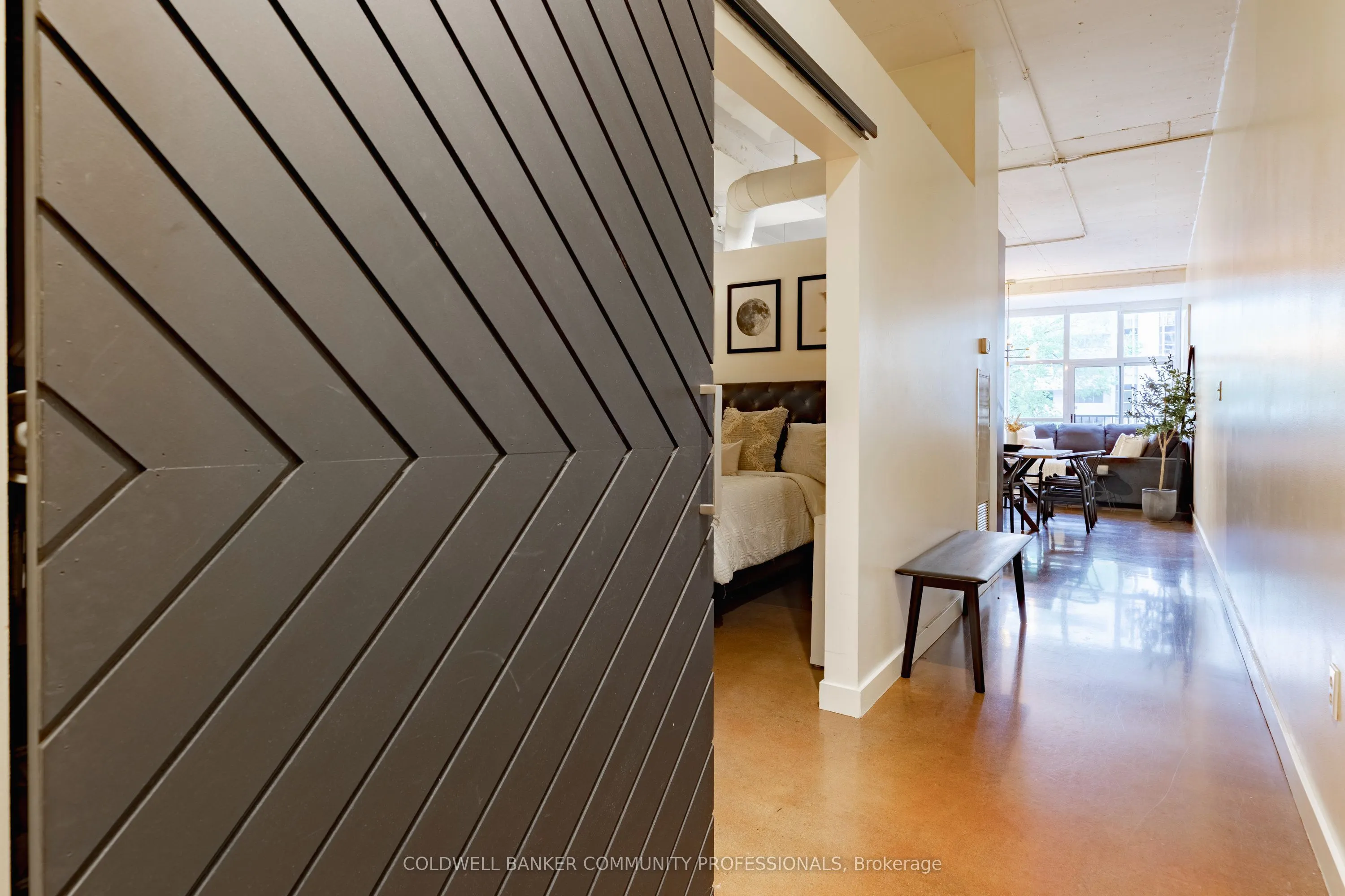66 Bay Street S #410