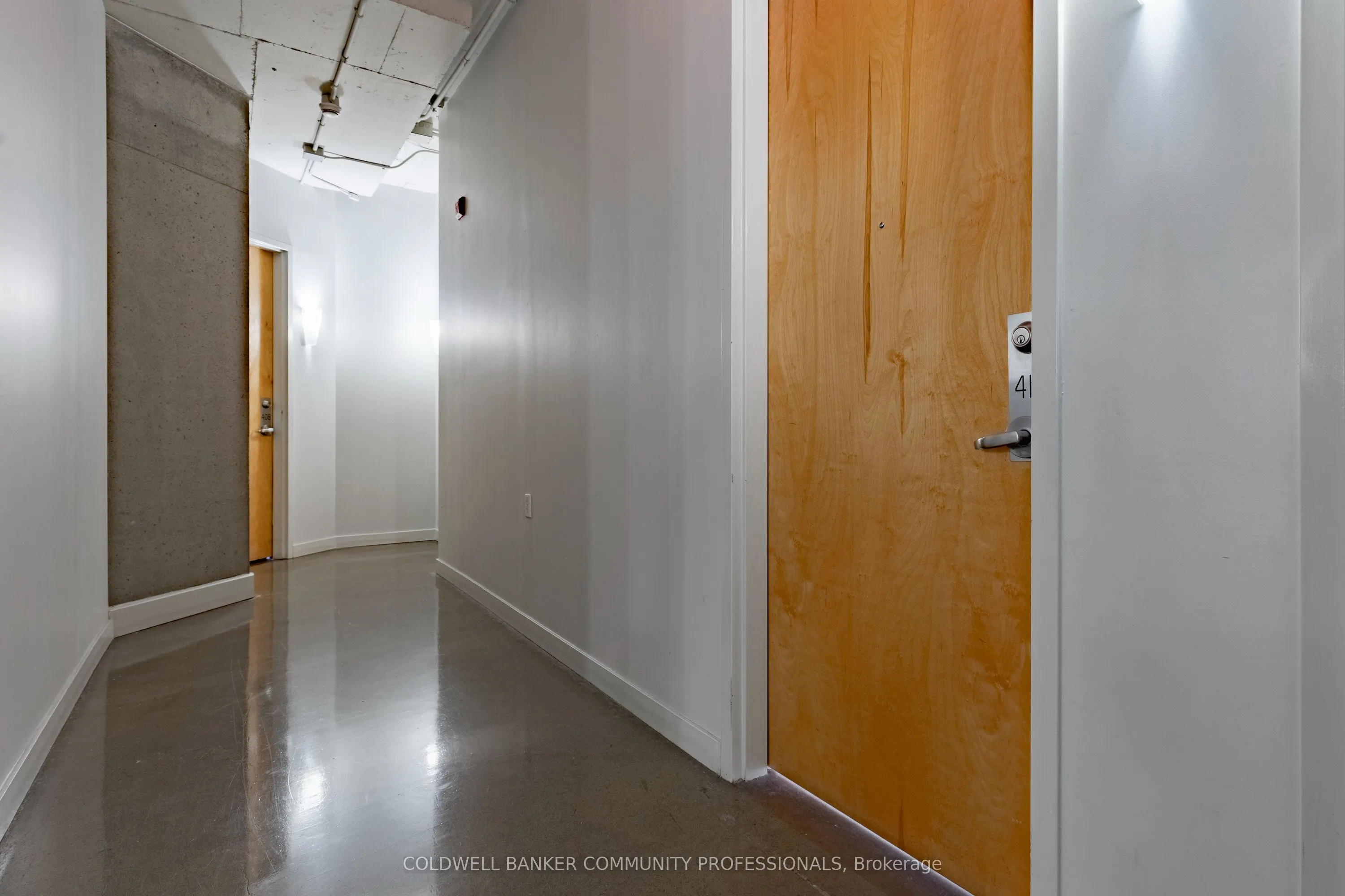 66 Bay Street S #410