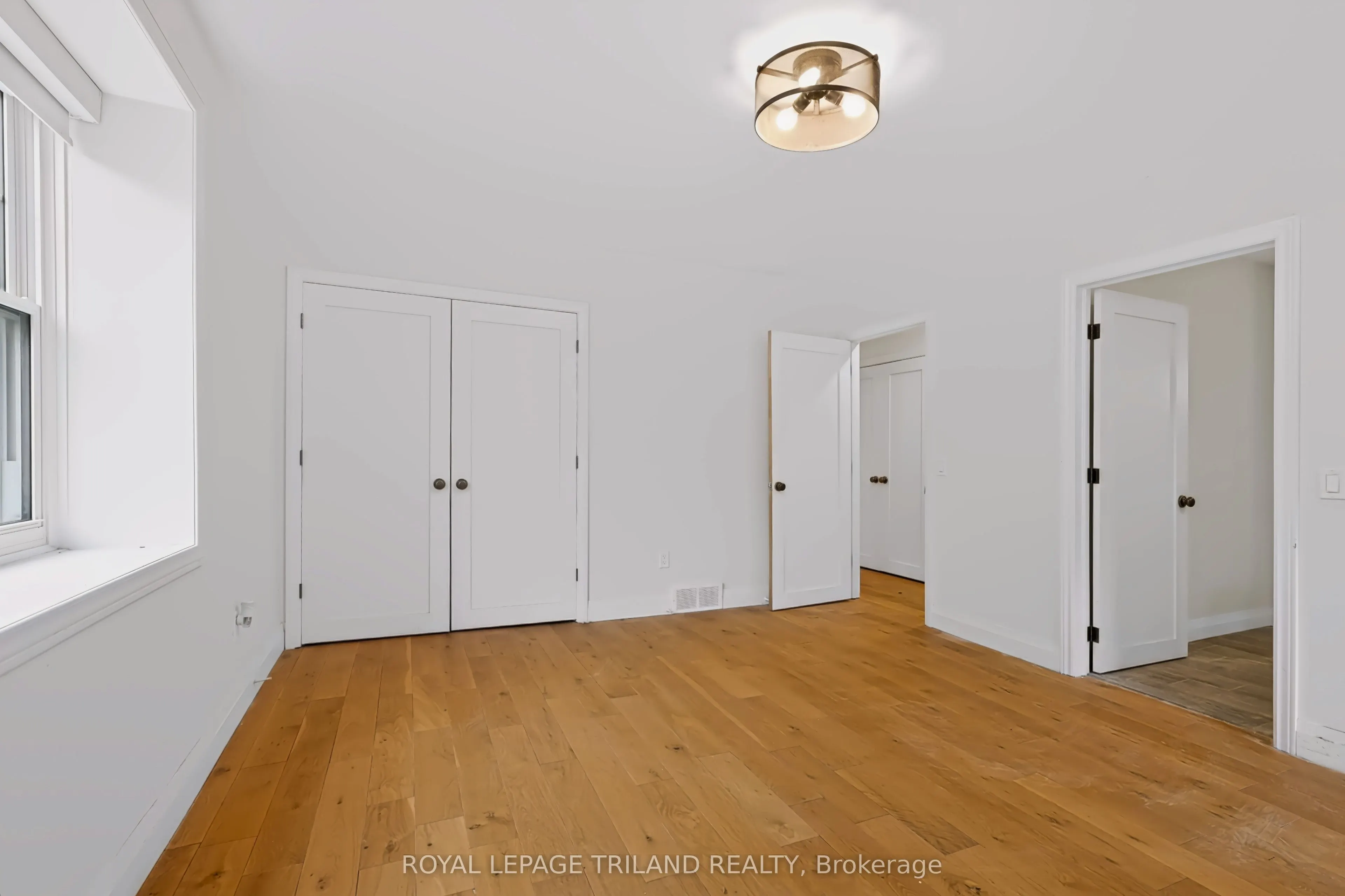 467 Commissioners Road E