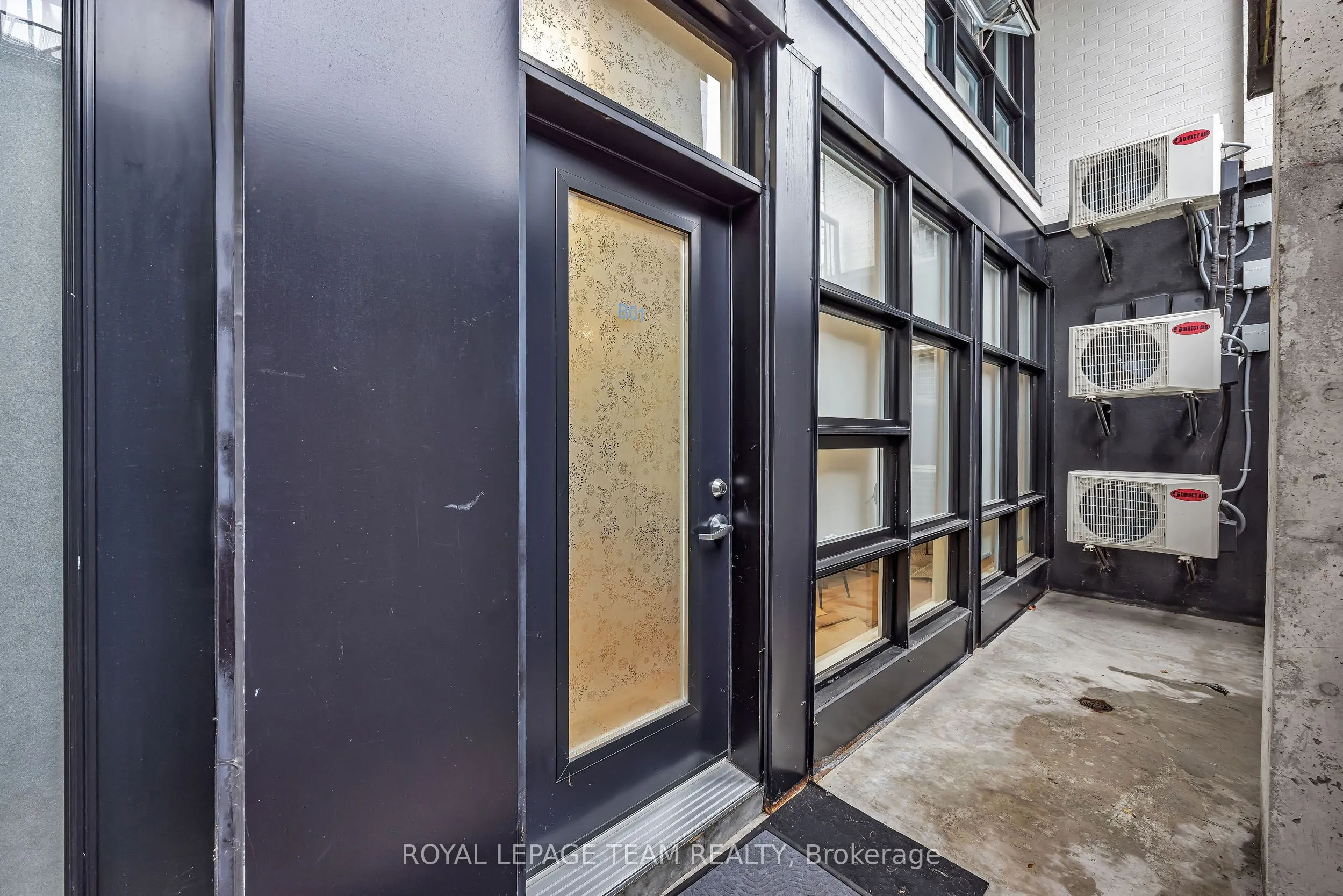 101 Pinhey Street #B01