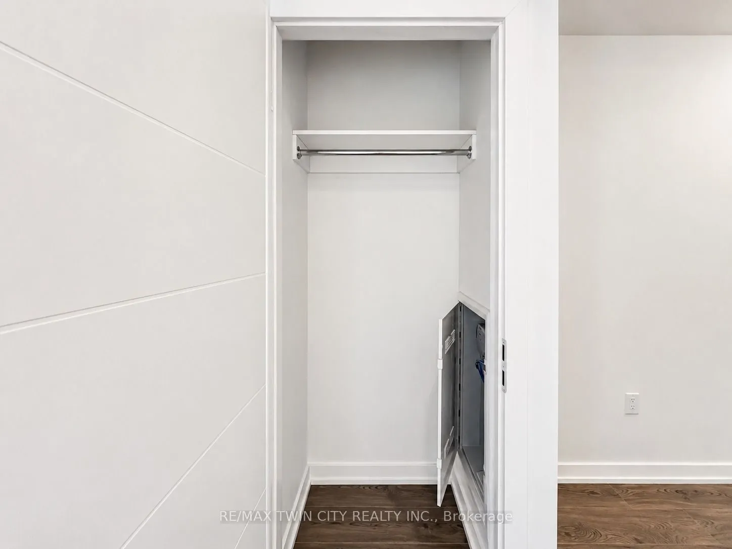 30 Francis Street S #3311