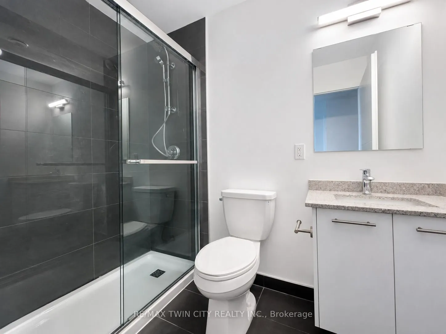 30 Francis Street S #3311