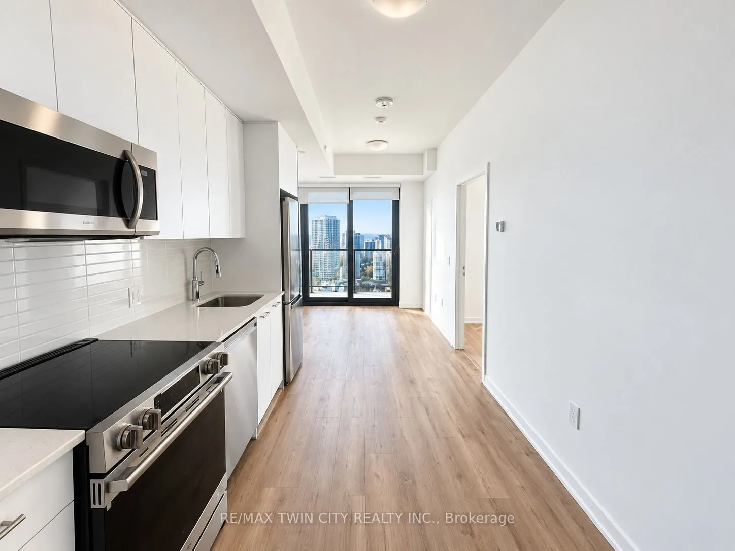 30 Francis Street S #3311