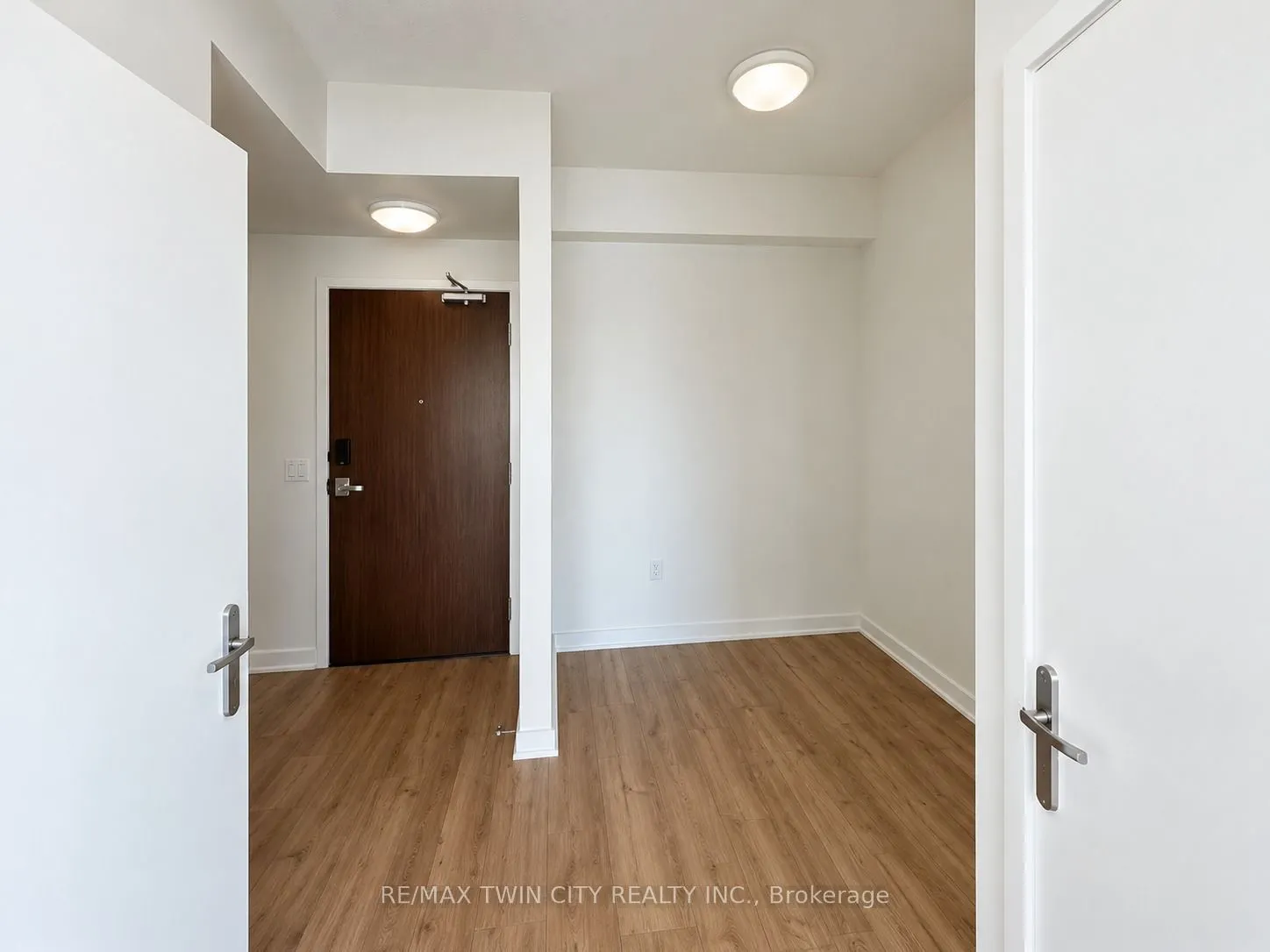 30 Francis Street S #3311