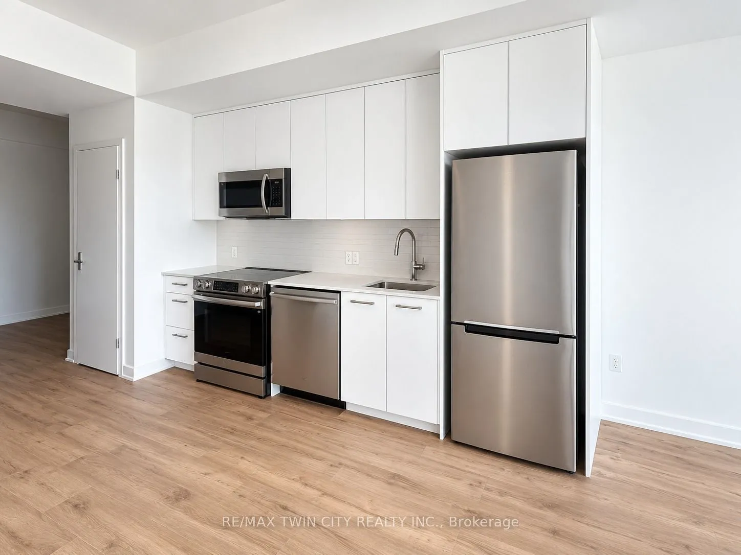 30 Francis Street S #3311