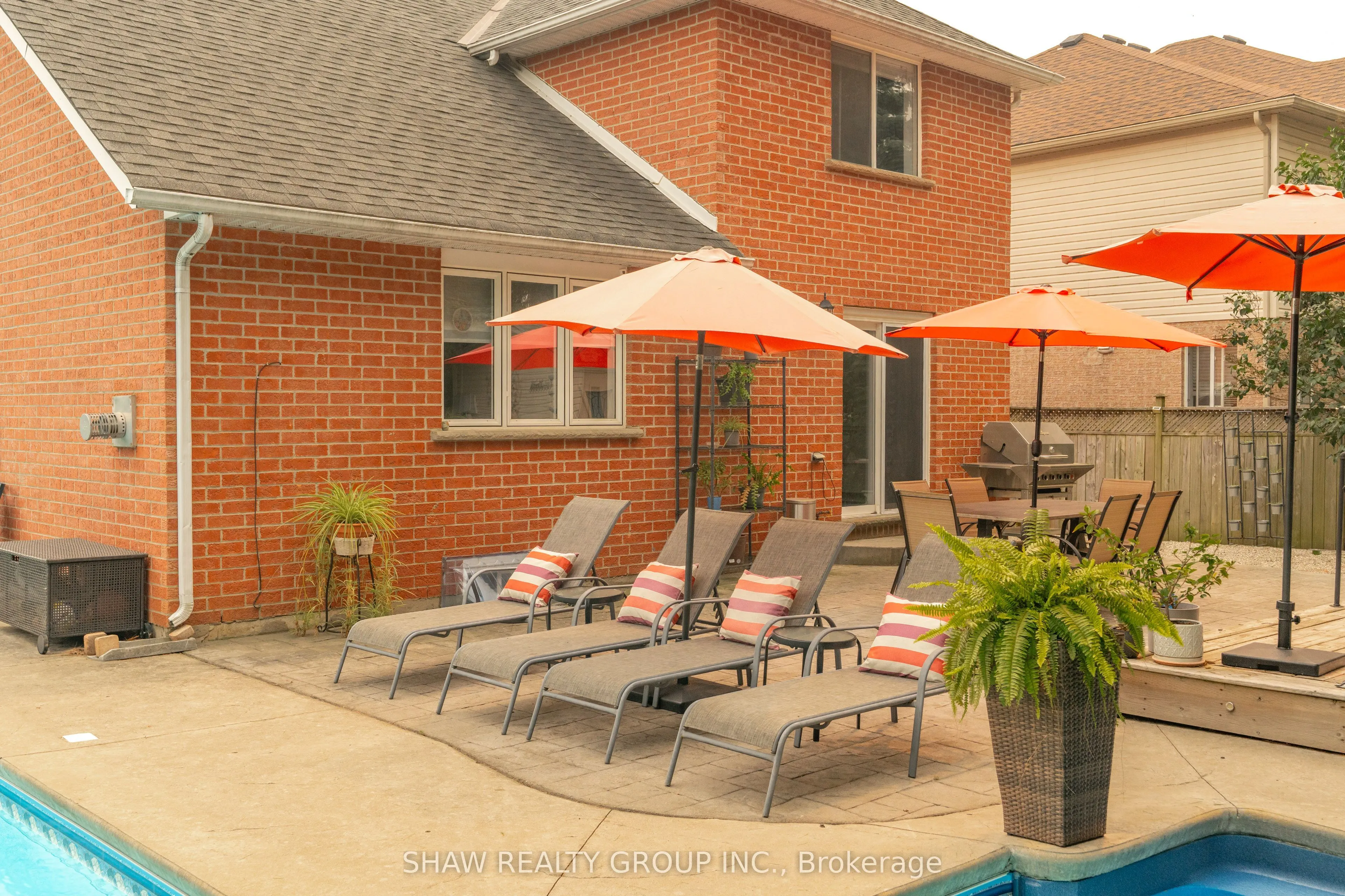 79 Beaverbrook Crescent