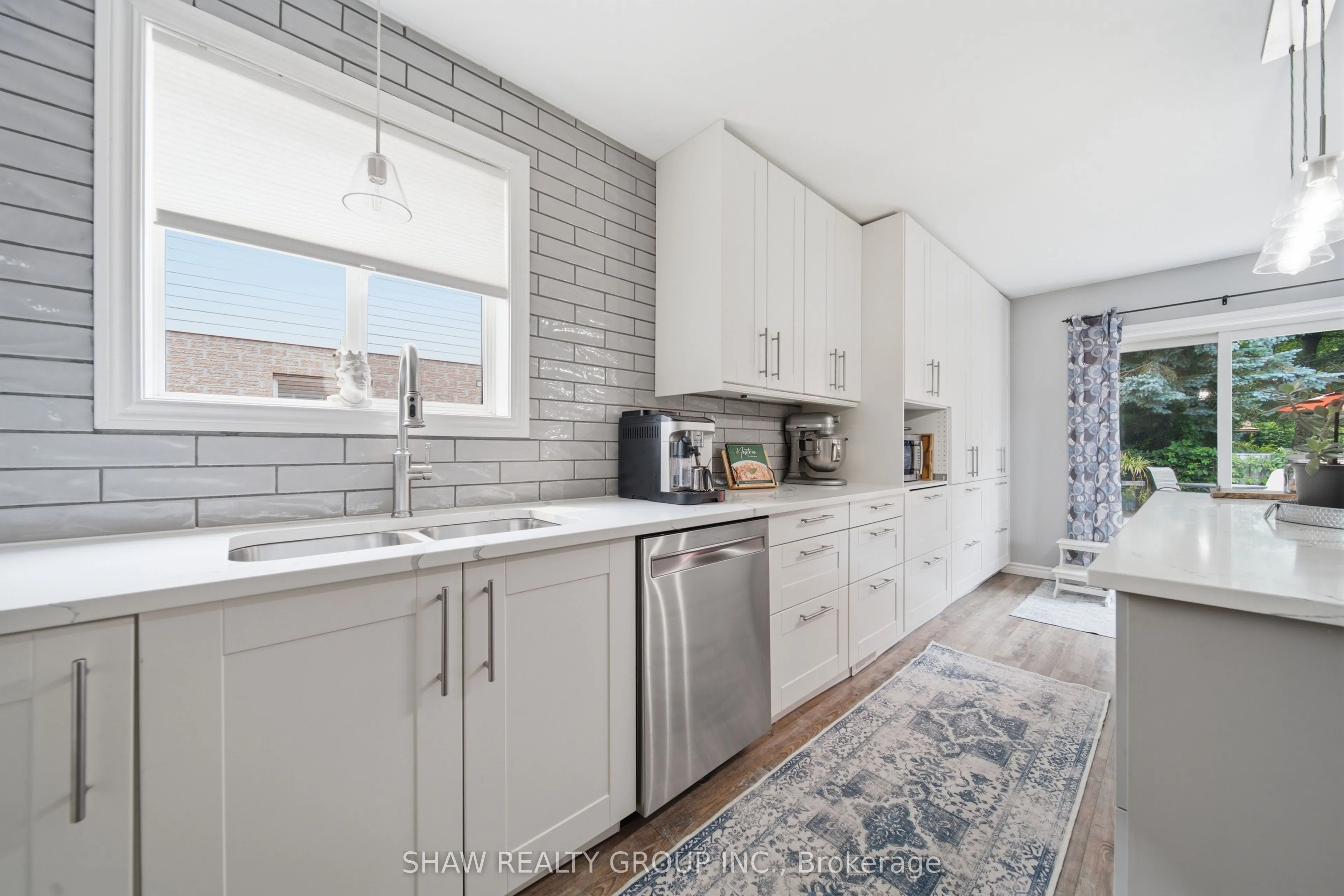 79 Beaverbrook Crescent