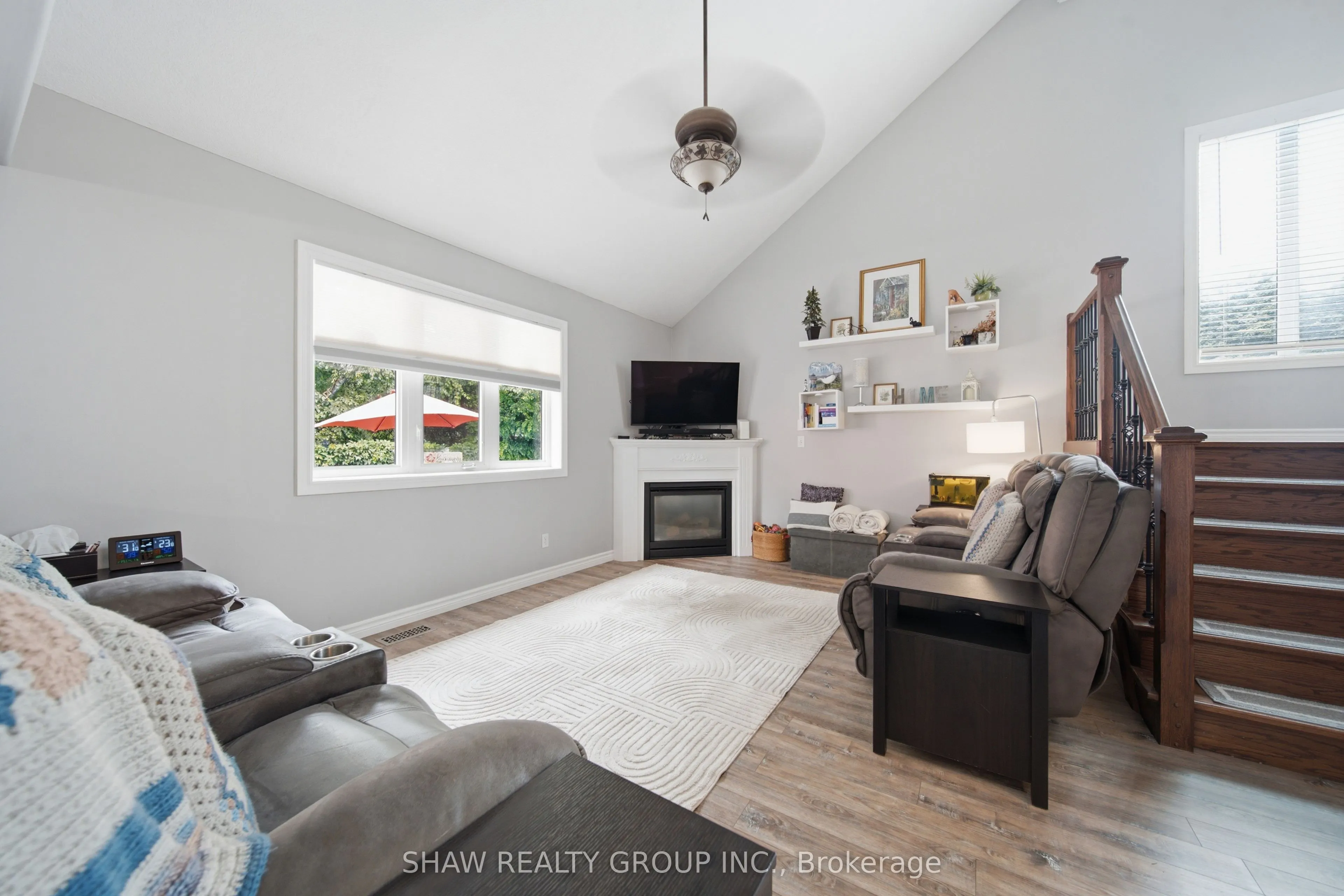 79 Beaverbrook Crescent