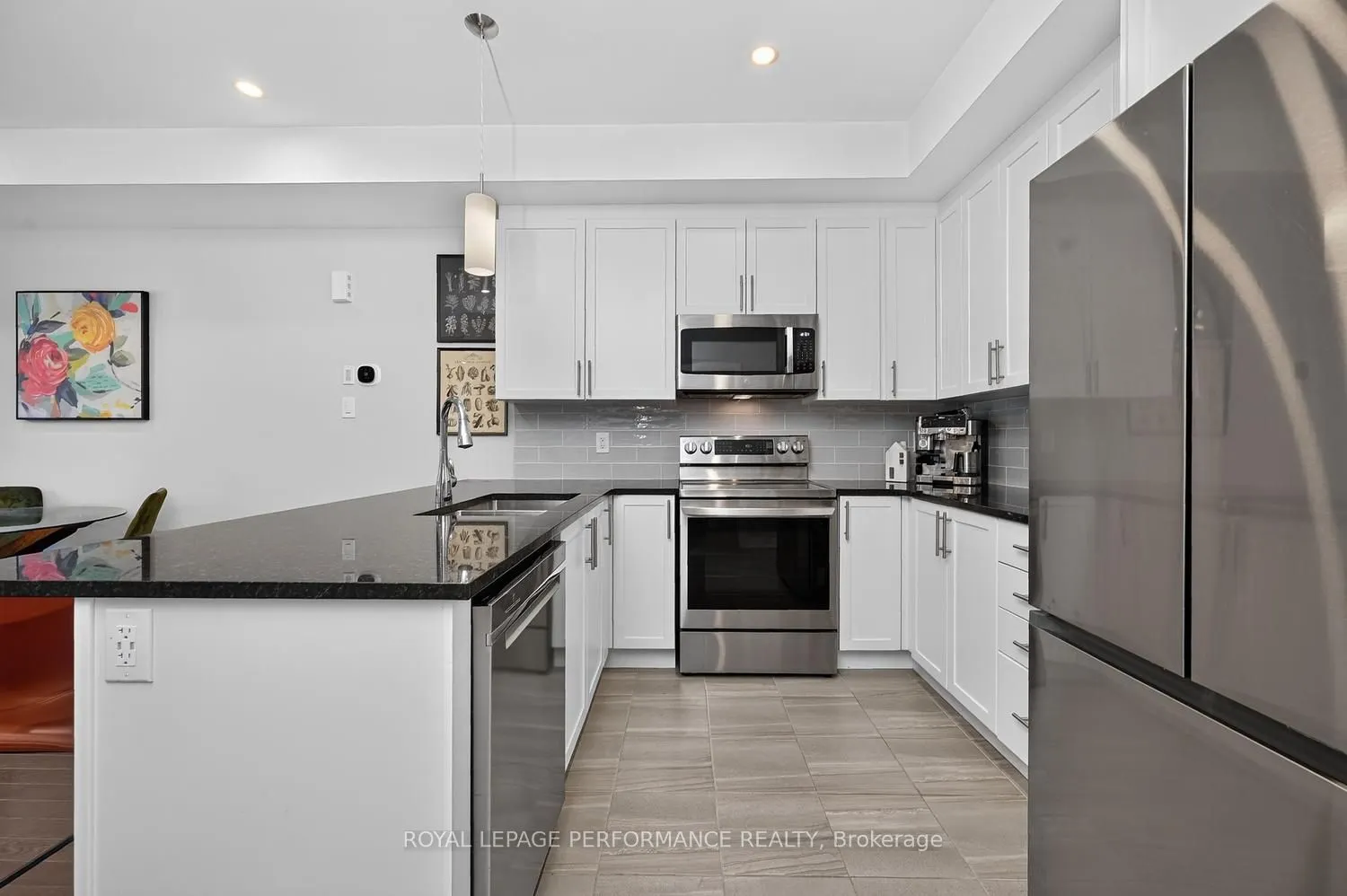 1016 Kijik Crescent
