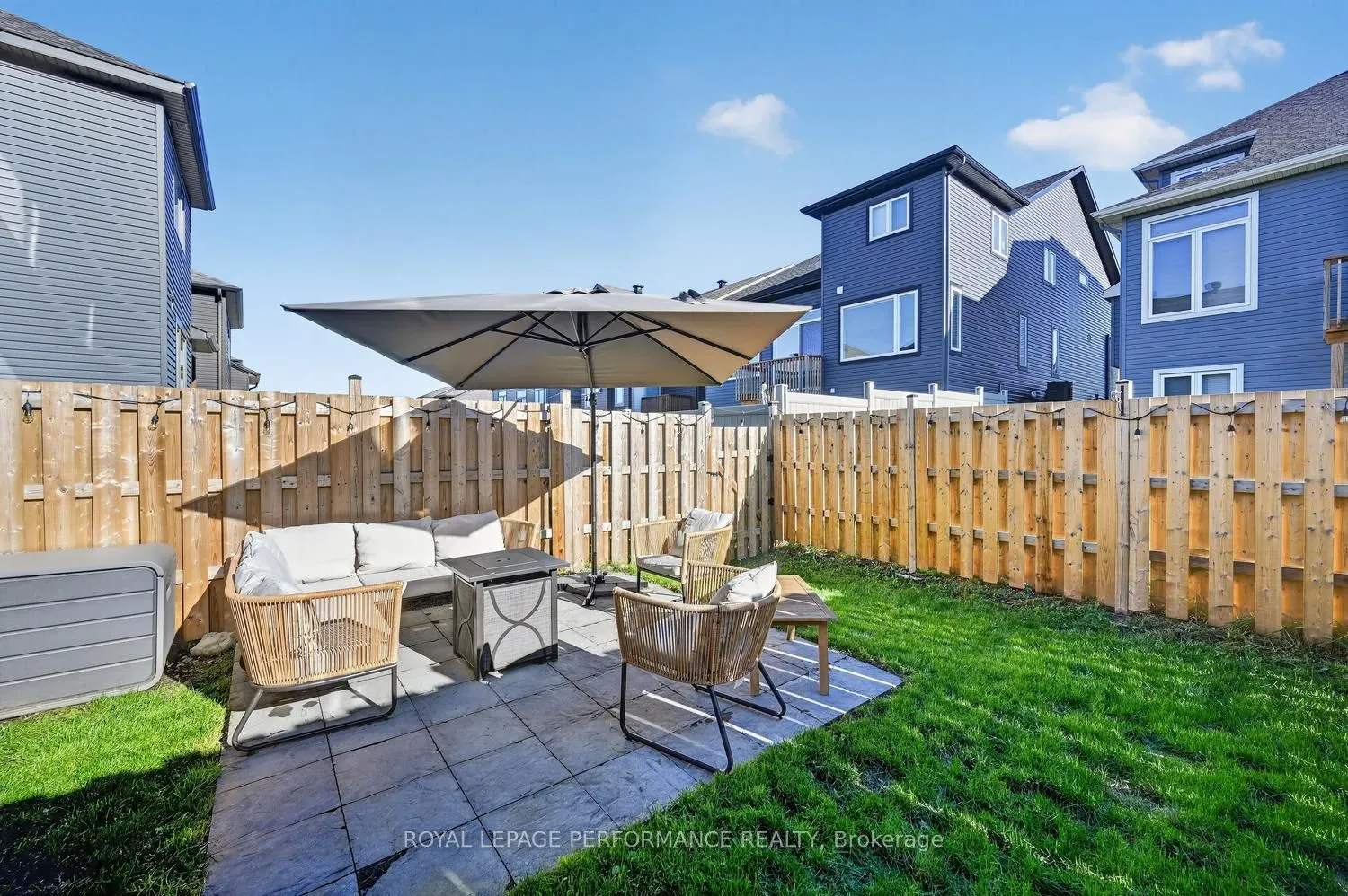 1016 Kijik Crescent