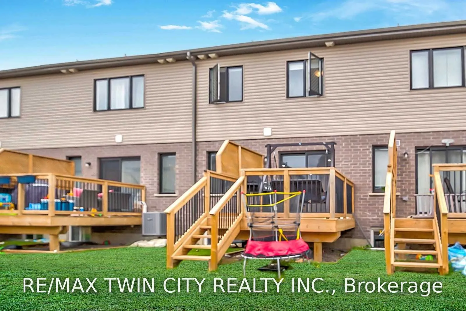 135 Hardcastle Drive #107