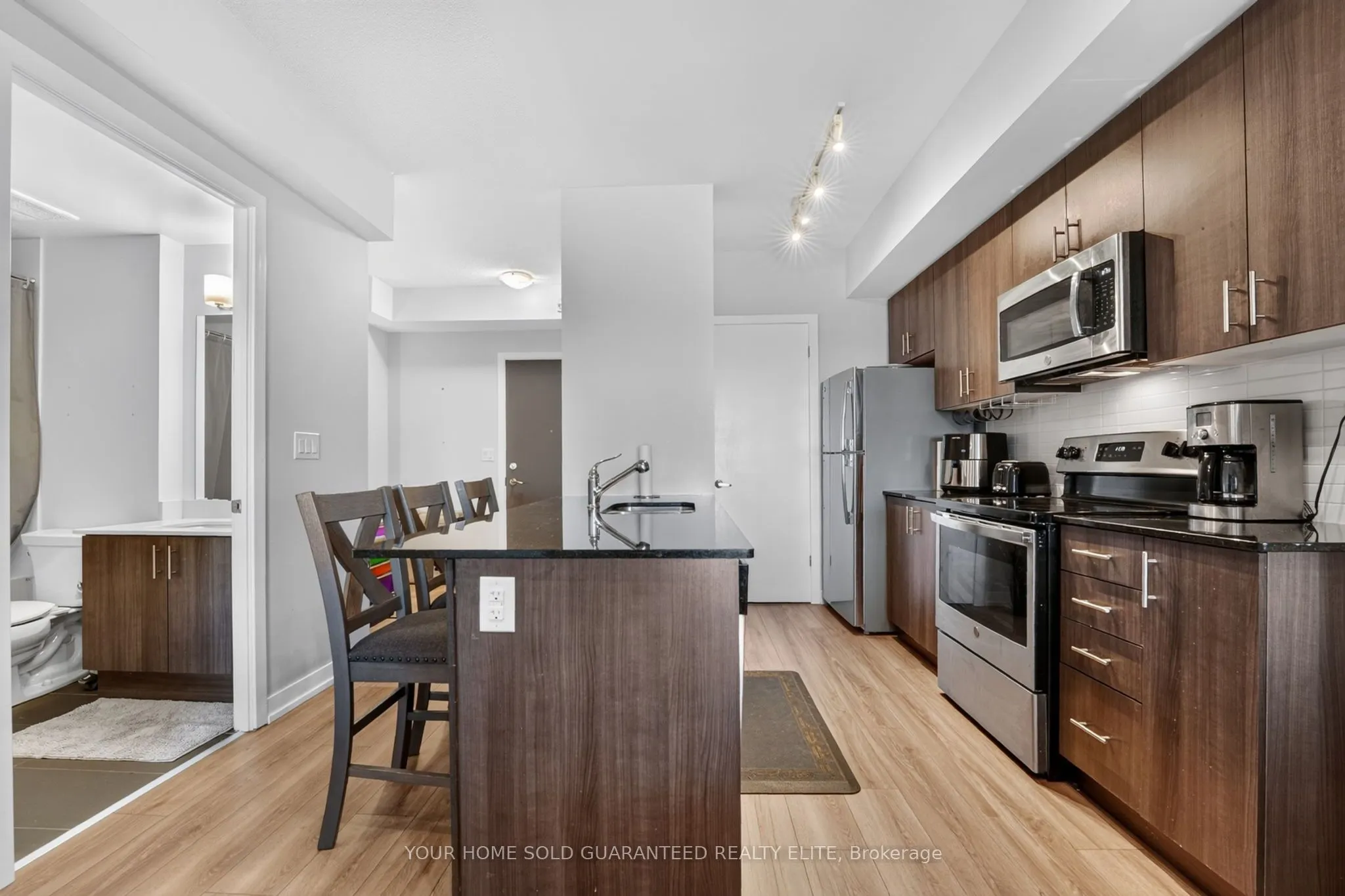 550 North Service Road #412