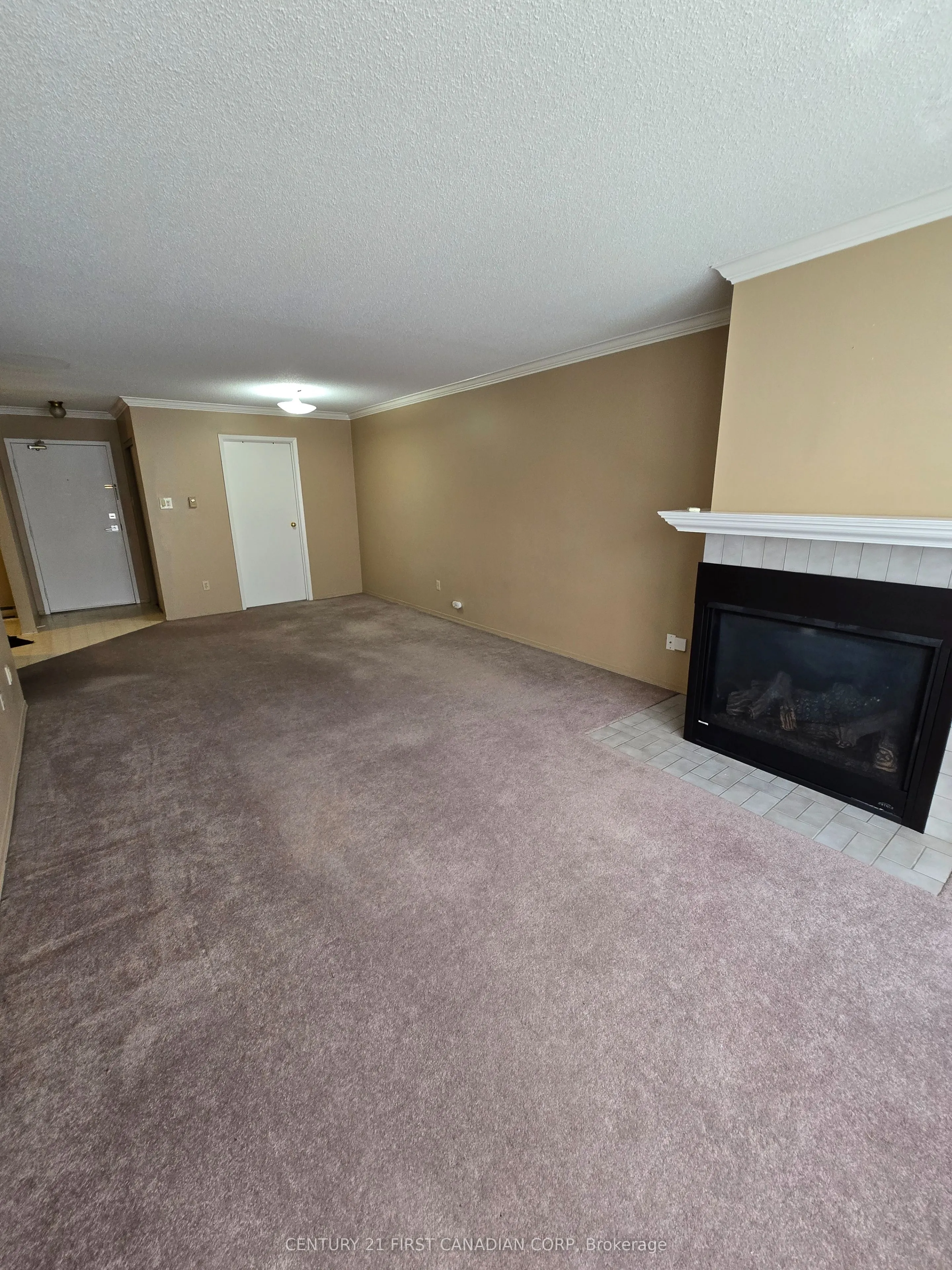 5 Jacksway Crescent #208