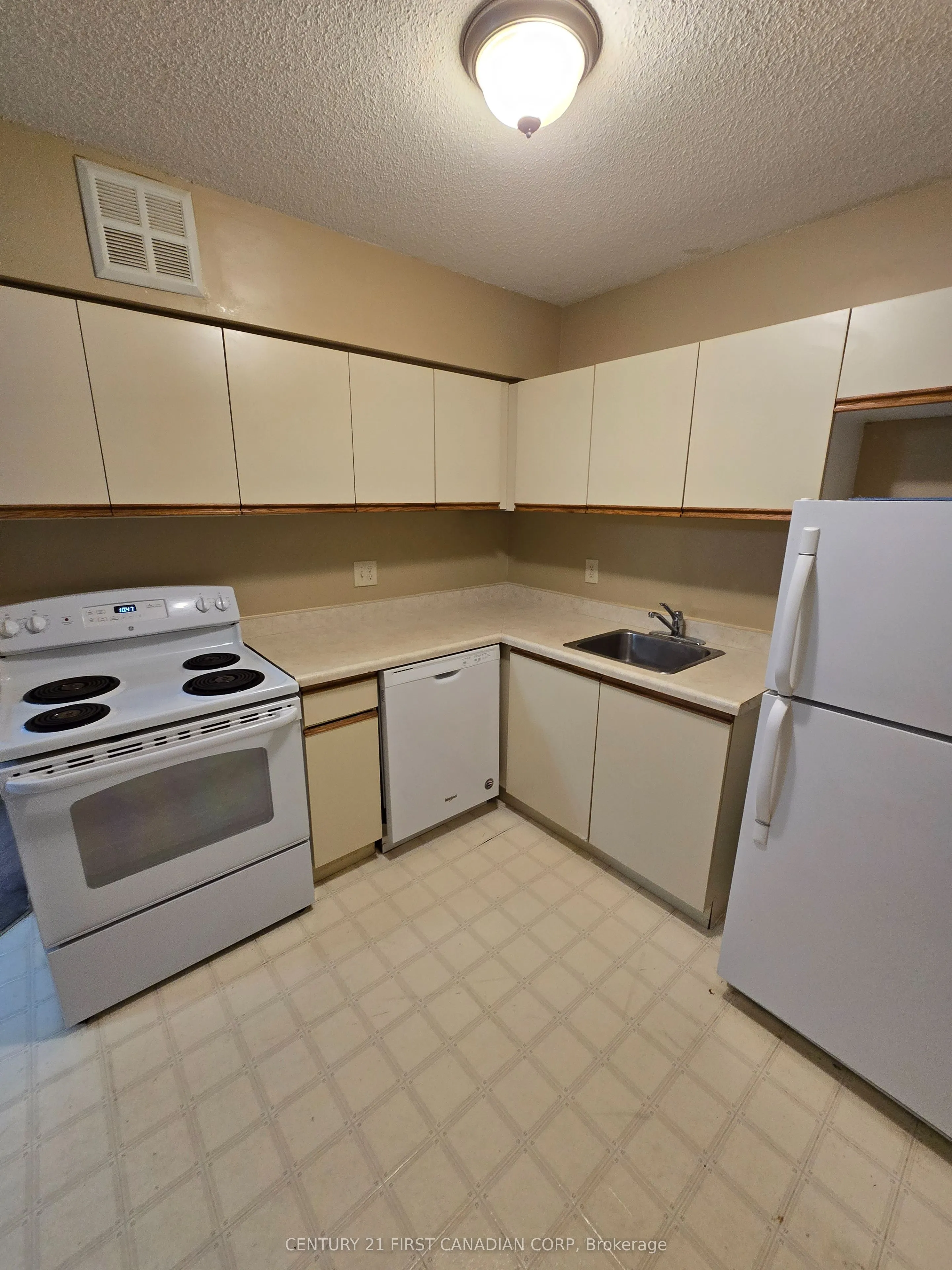 5 Jacksway Crescent #208