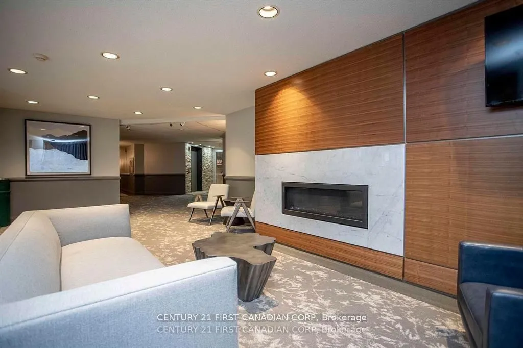 5 Jacksway Crescent #208