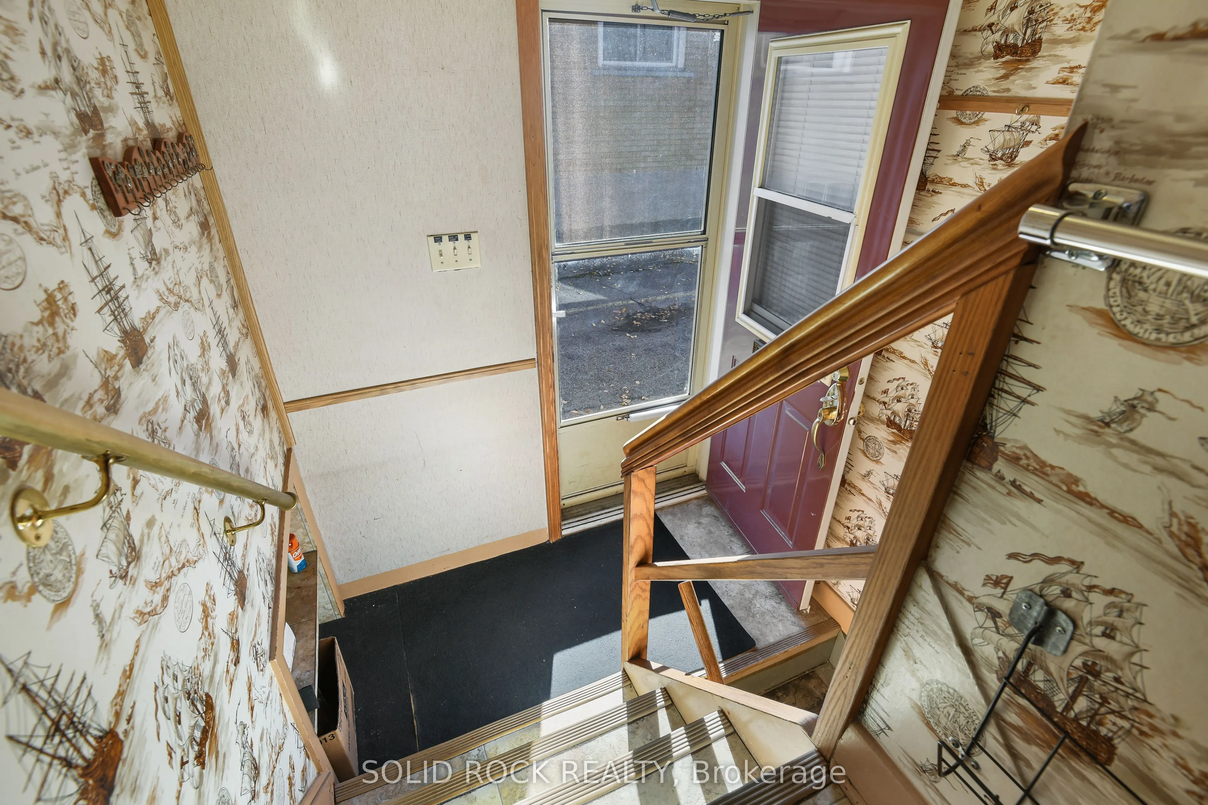 1012 Panet Street