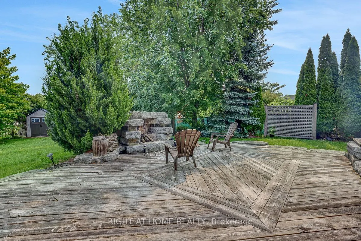 514 Landswood Way