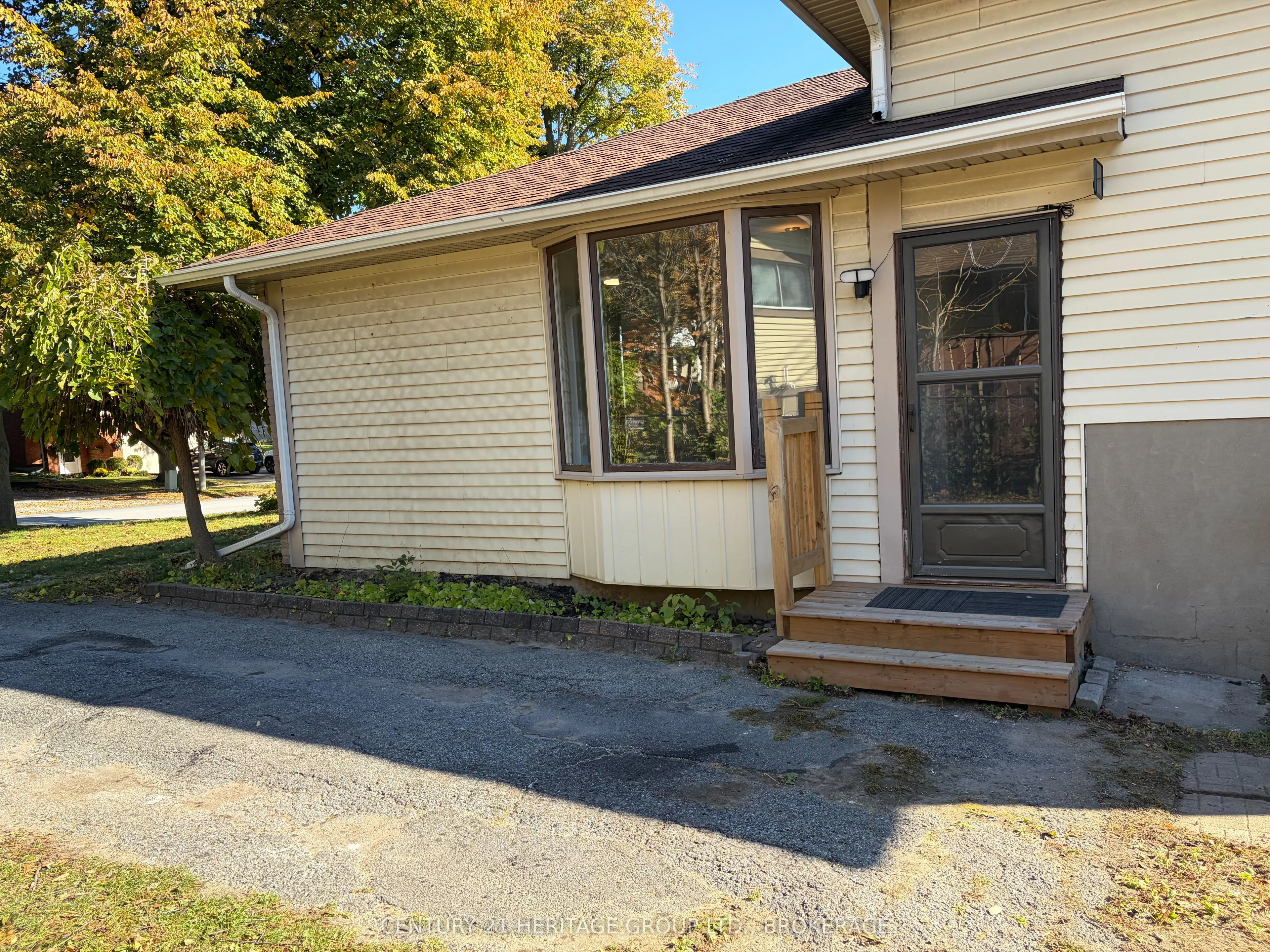 150 Dauphin Avenue