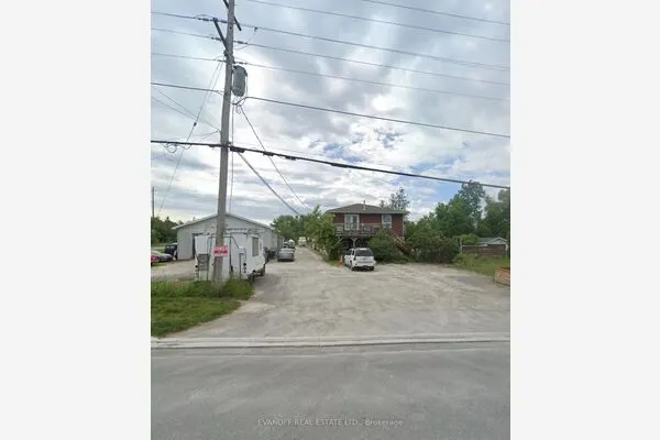 96 Ellice Street