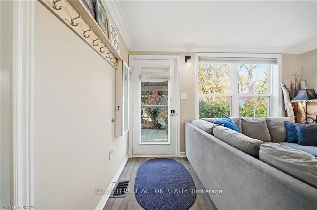 222 St George Street