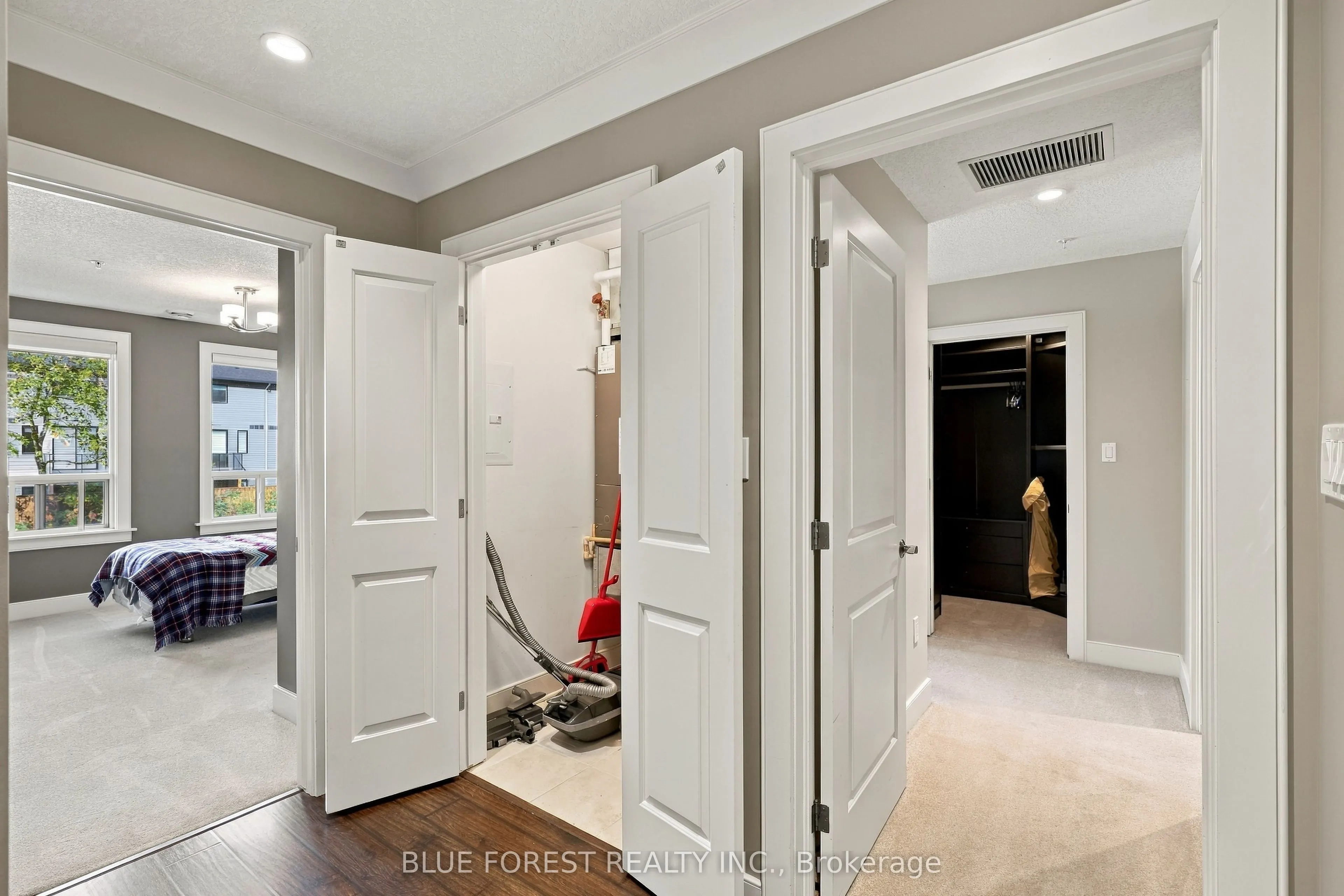 320 Sugarcreek Trail #205