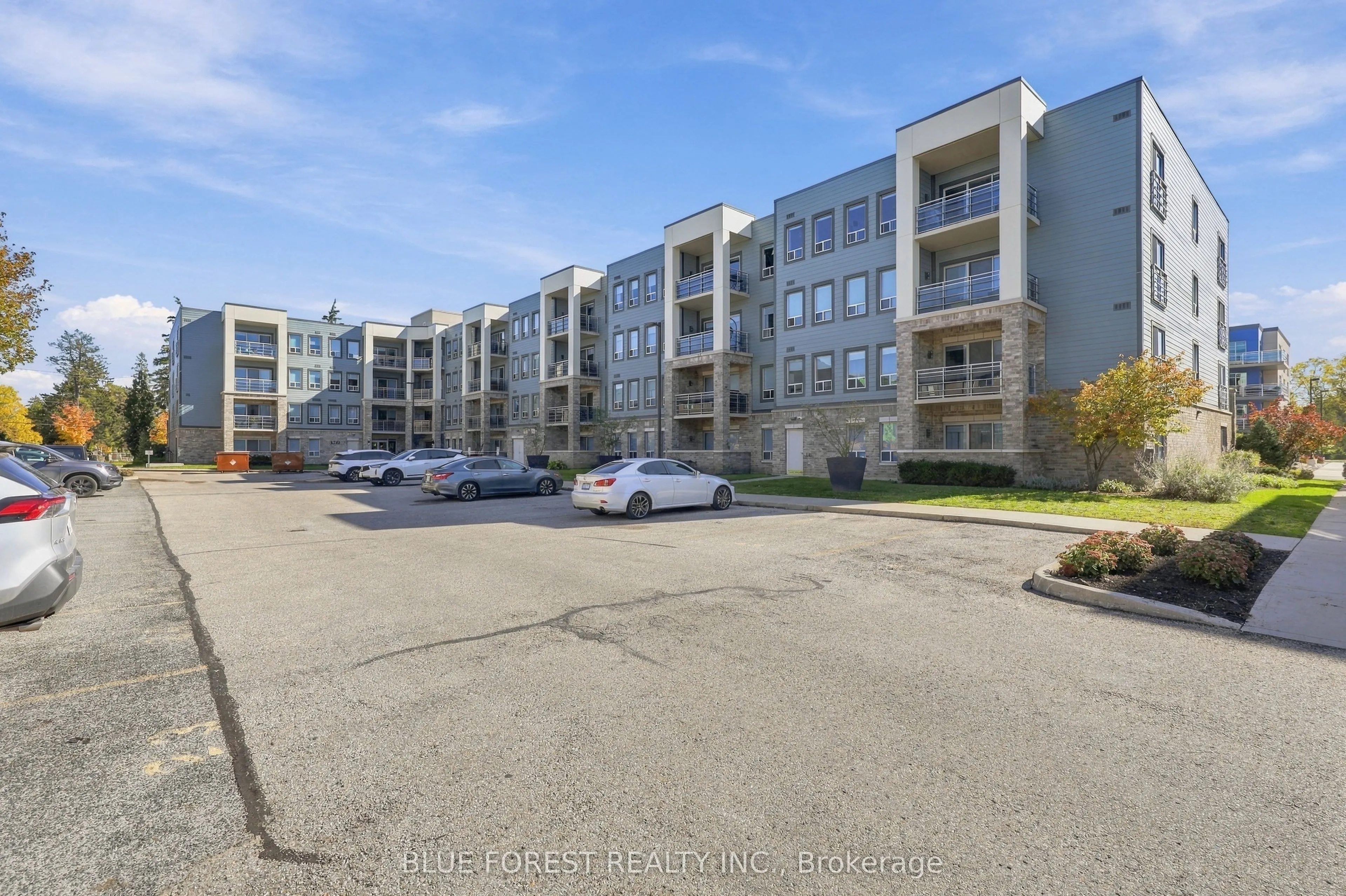 320 Sugarcreek Trail #205