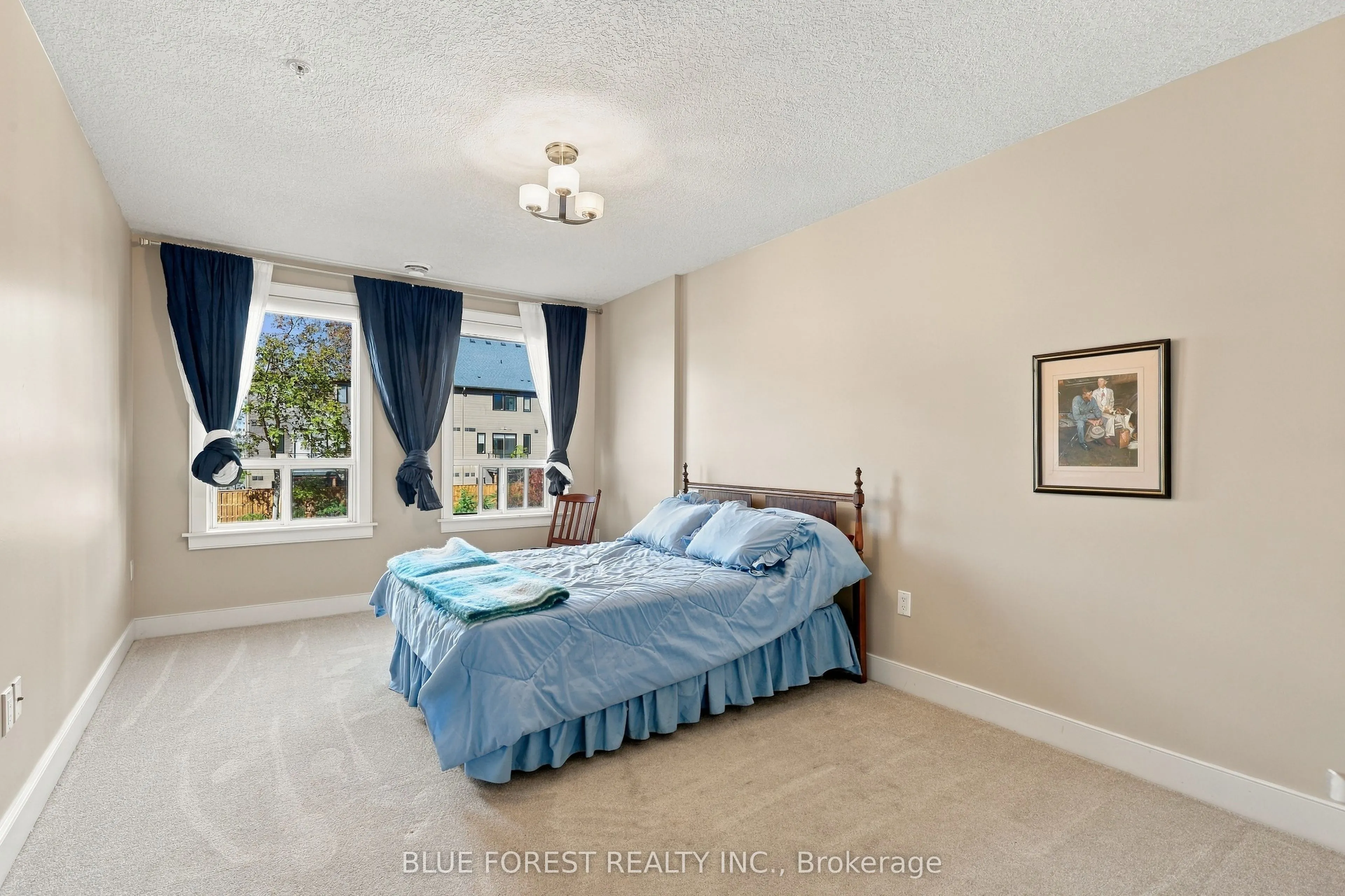 320 Sugarcreek Trail #205