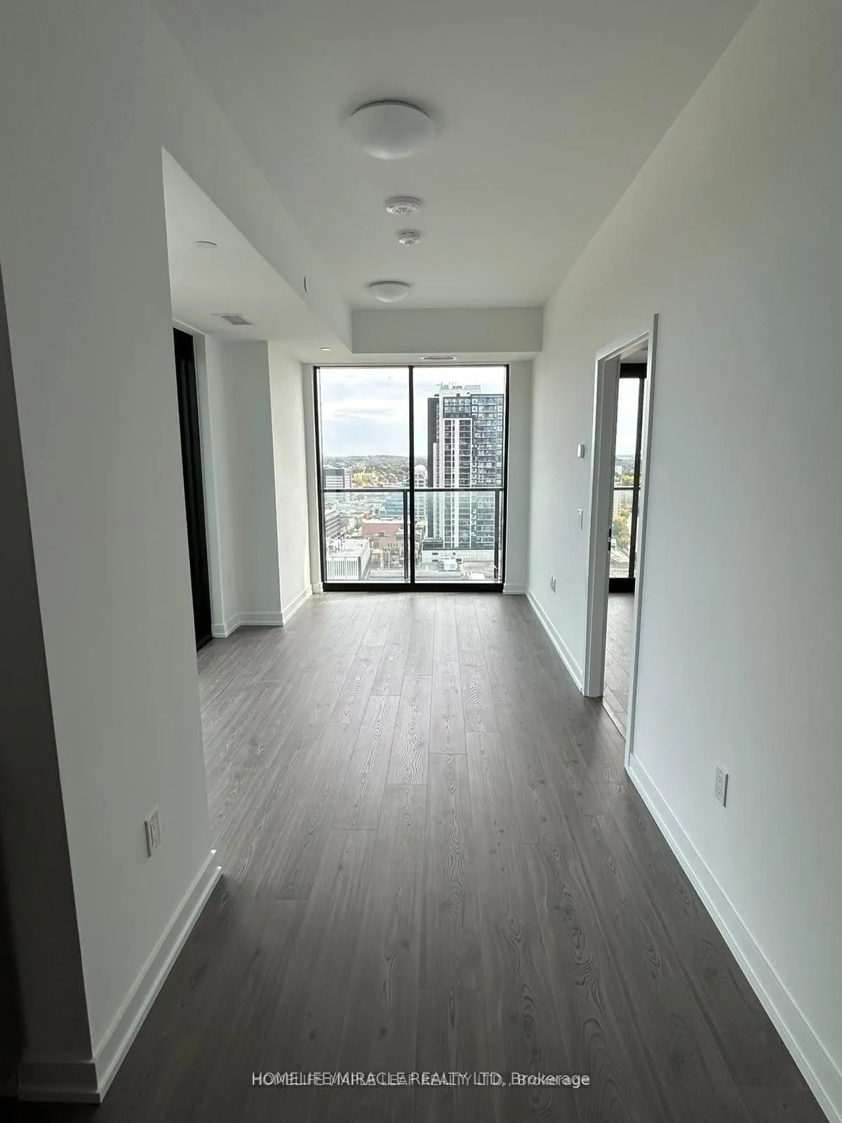 30 Francis Street S #808